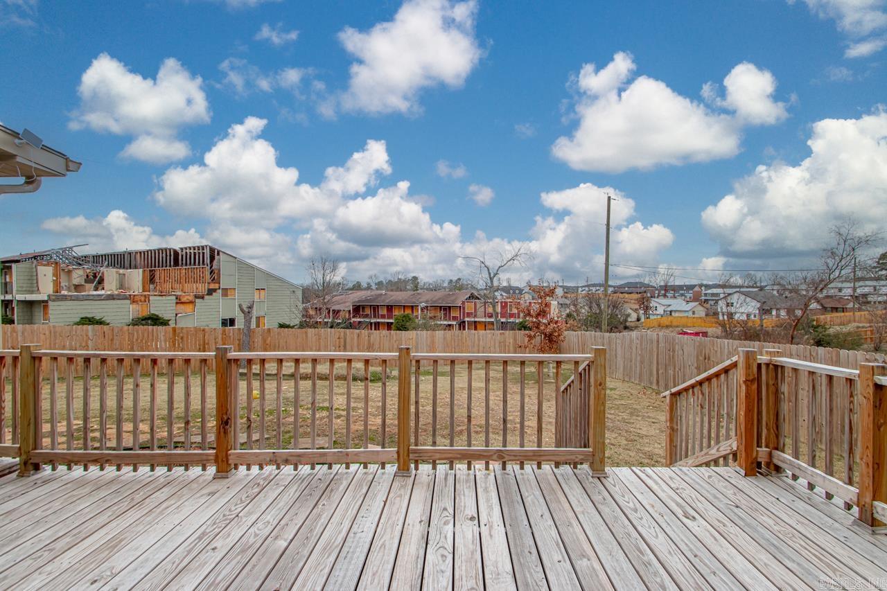30 Summerland Court Little Rock, AR 72227