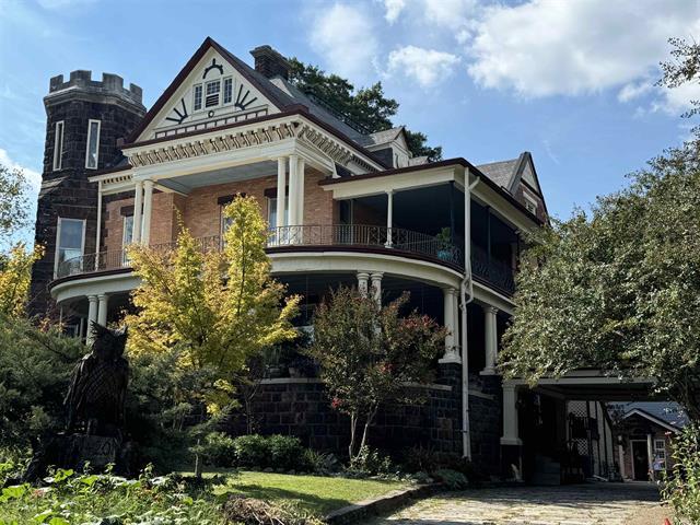 420  Quapaw  Hot Springs, AR