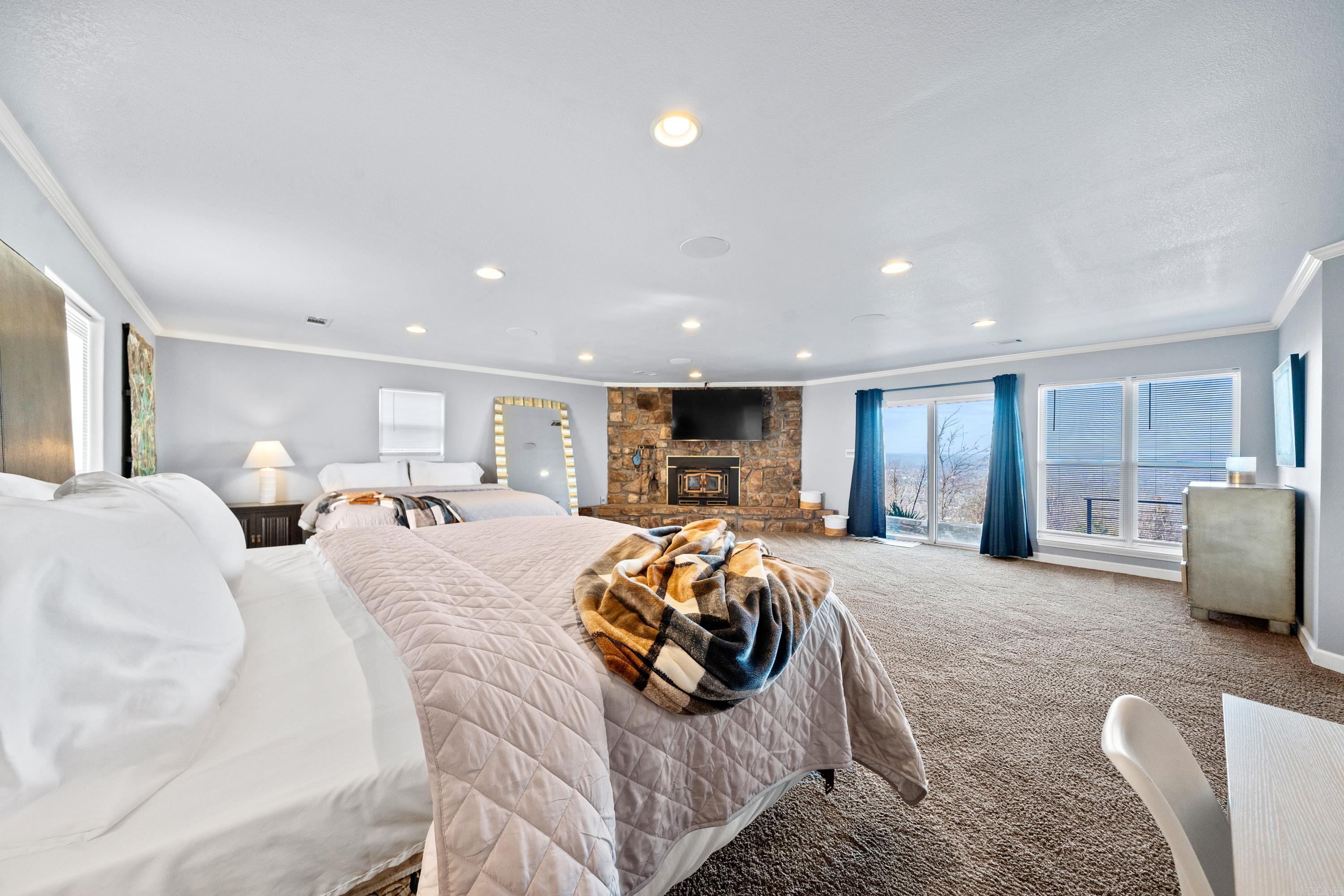 1012  Mount Riante Rd  Hot Springs, AR