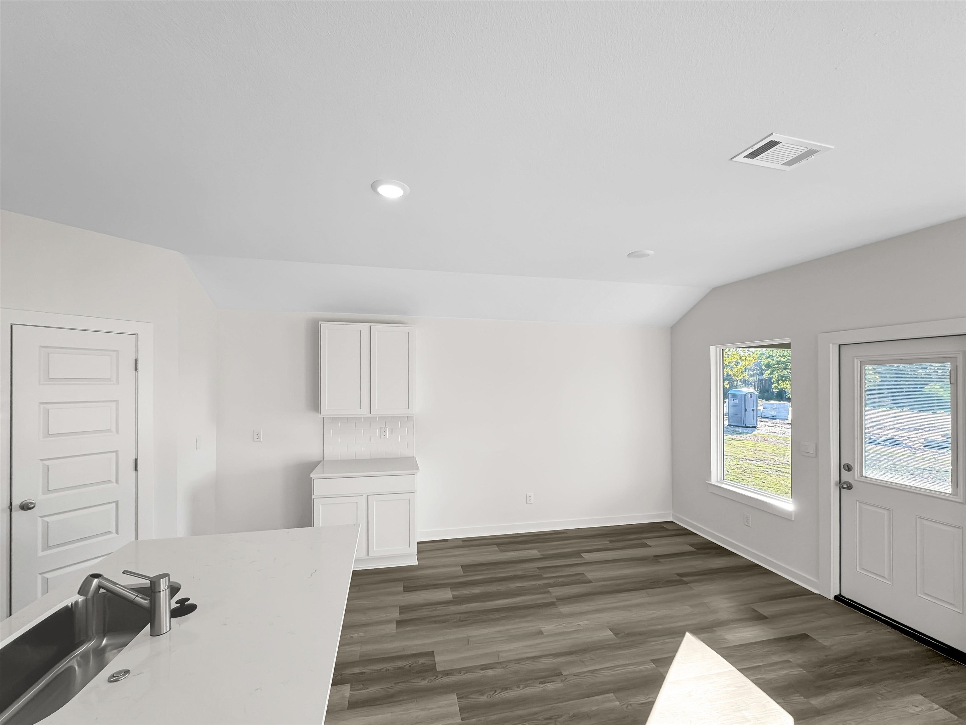 6104 Meridian Drive Bryant, AR 72103