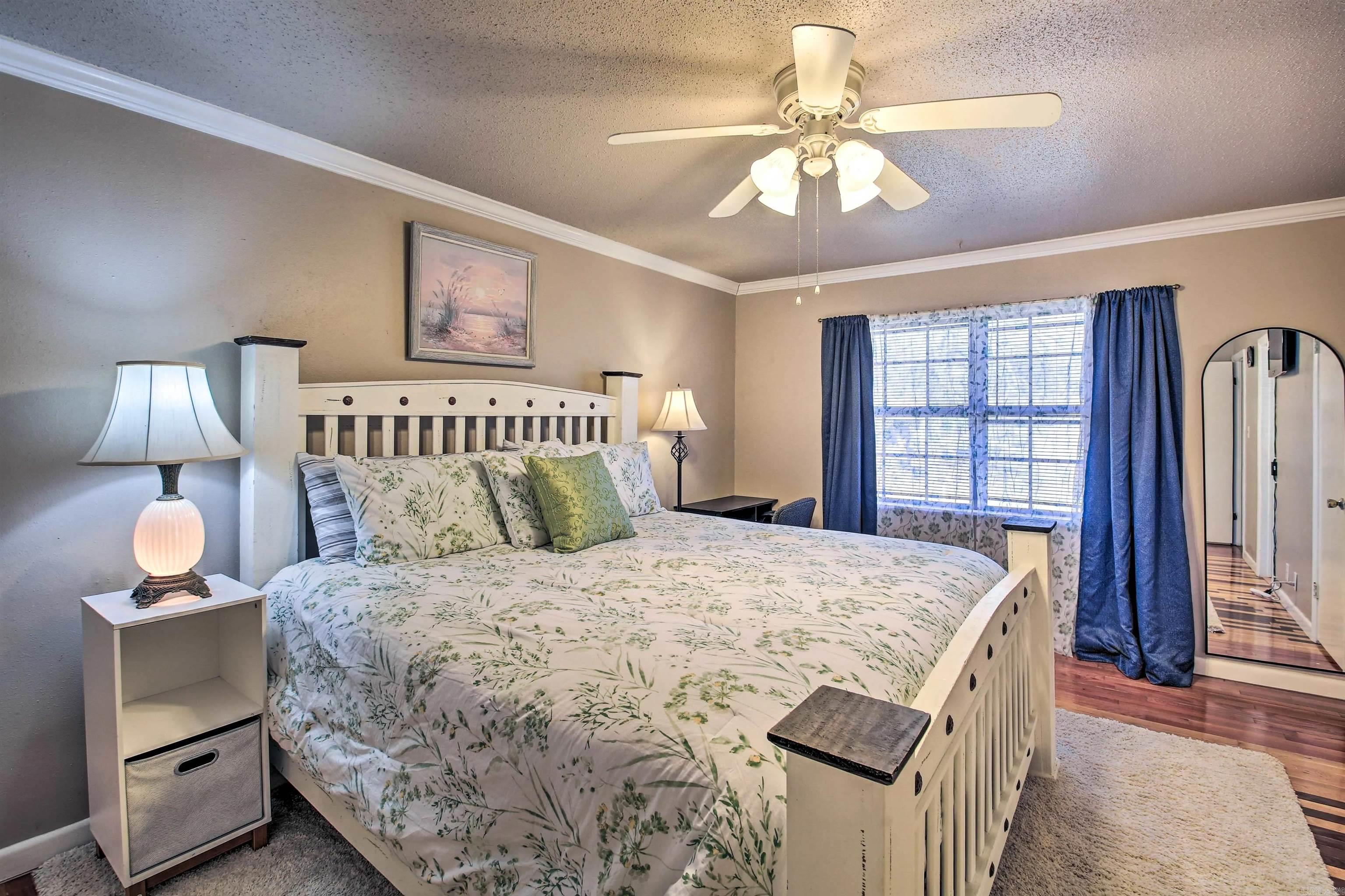 201  Fairwood  Hot Springs, AR