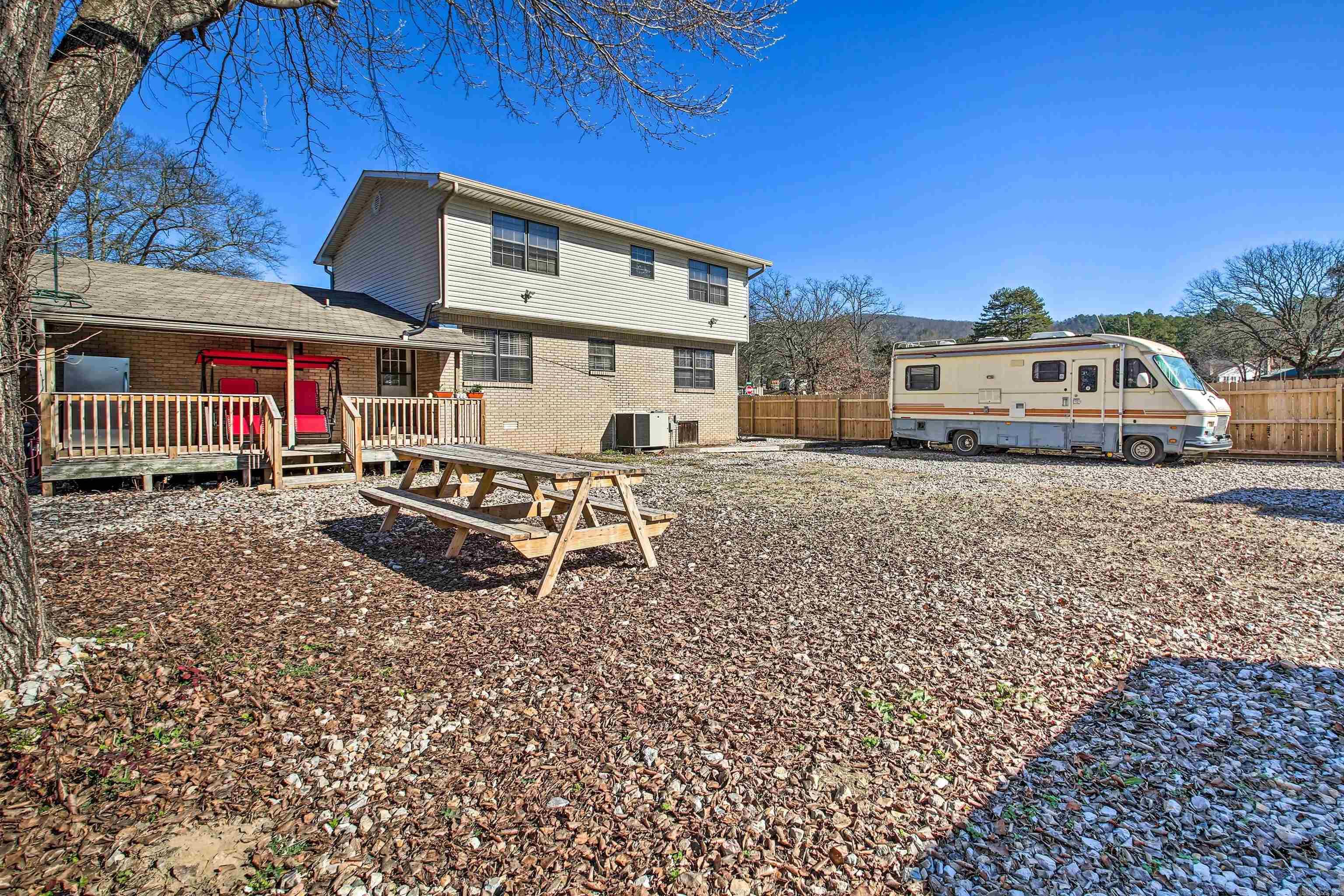 201  Fairwood  Hot Springs, AR