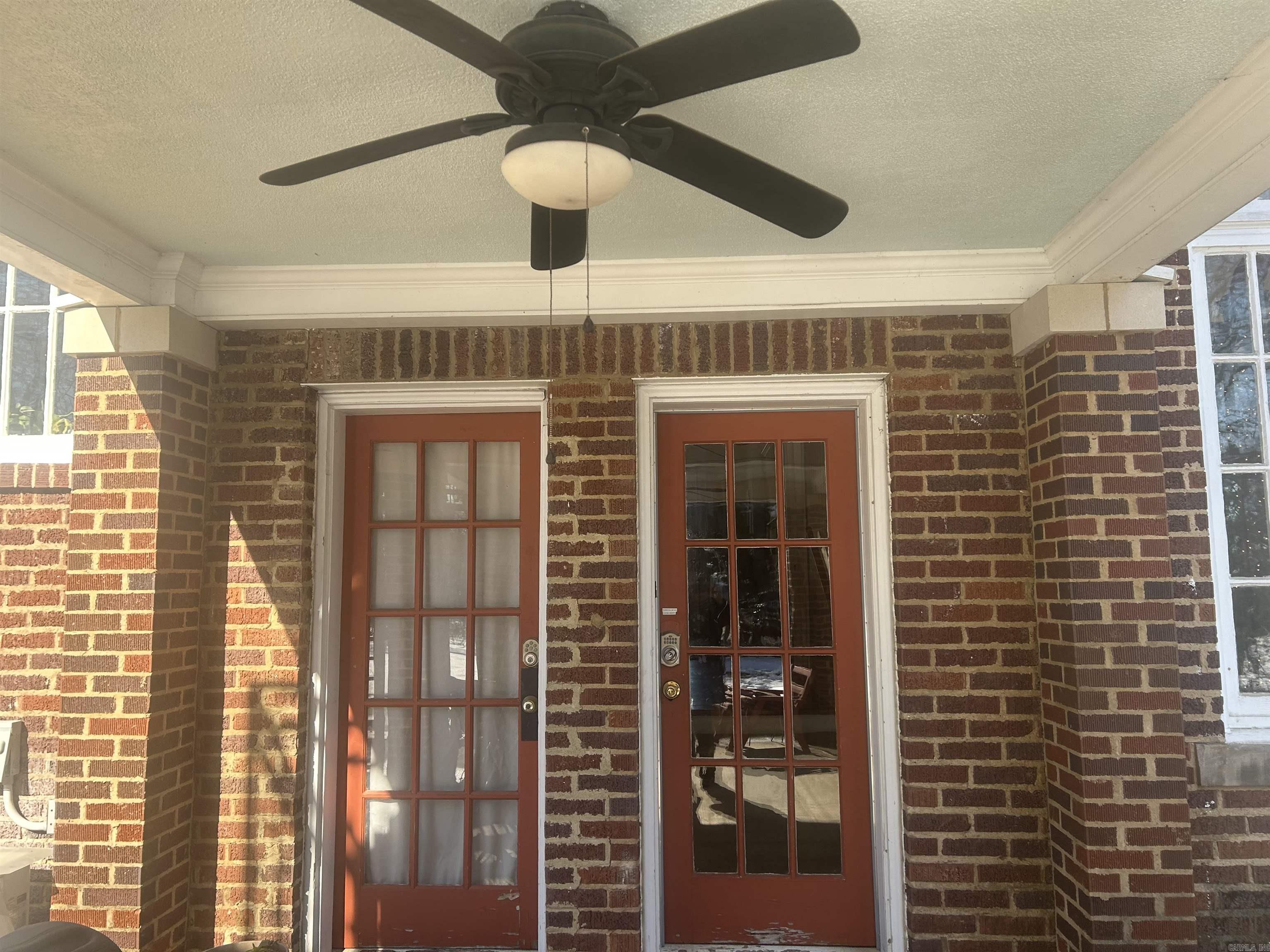 605 E Race  Searcy, AR