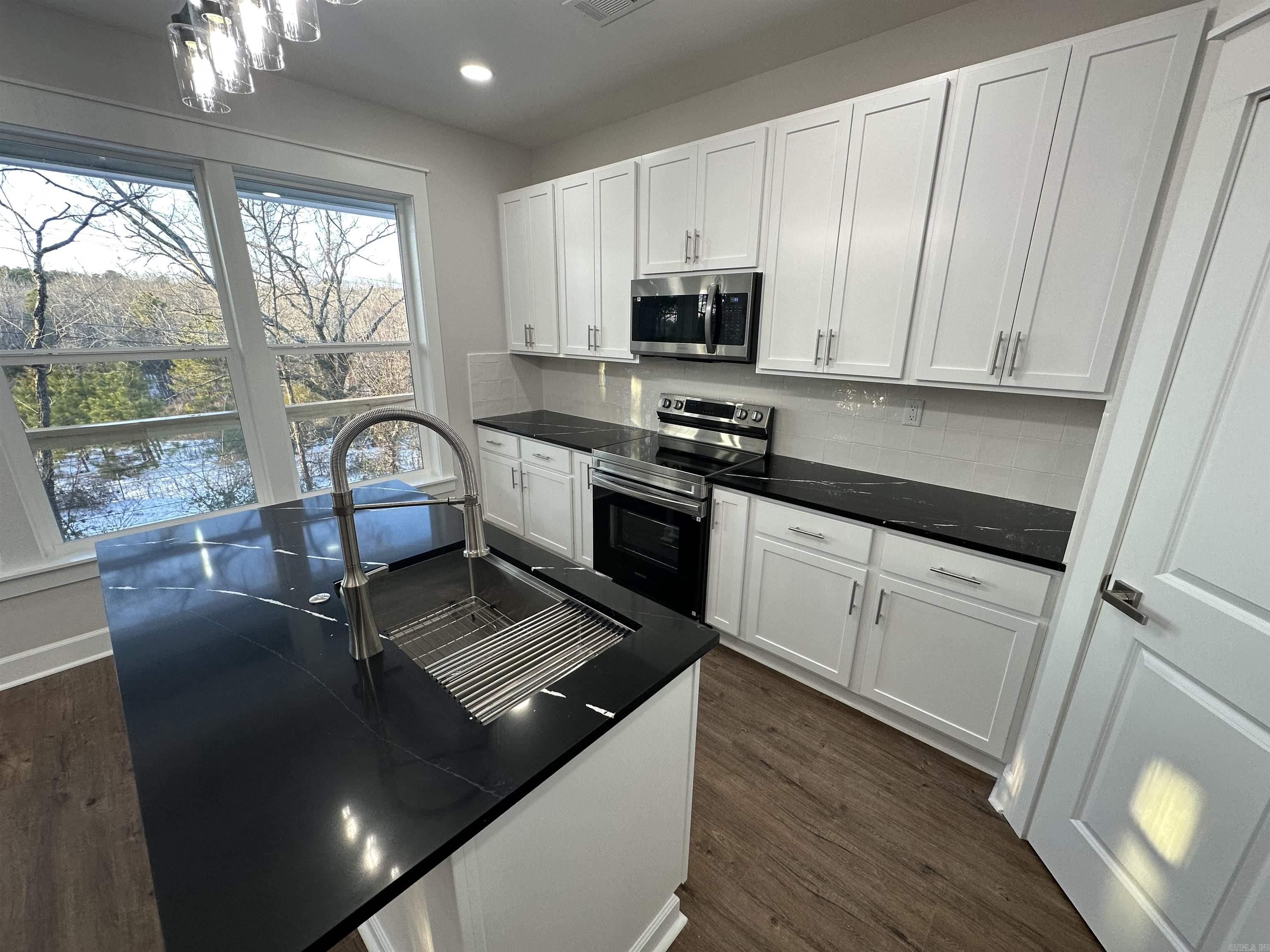 139 Windcrest Cir Hot Springs, AR 71913