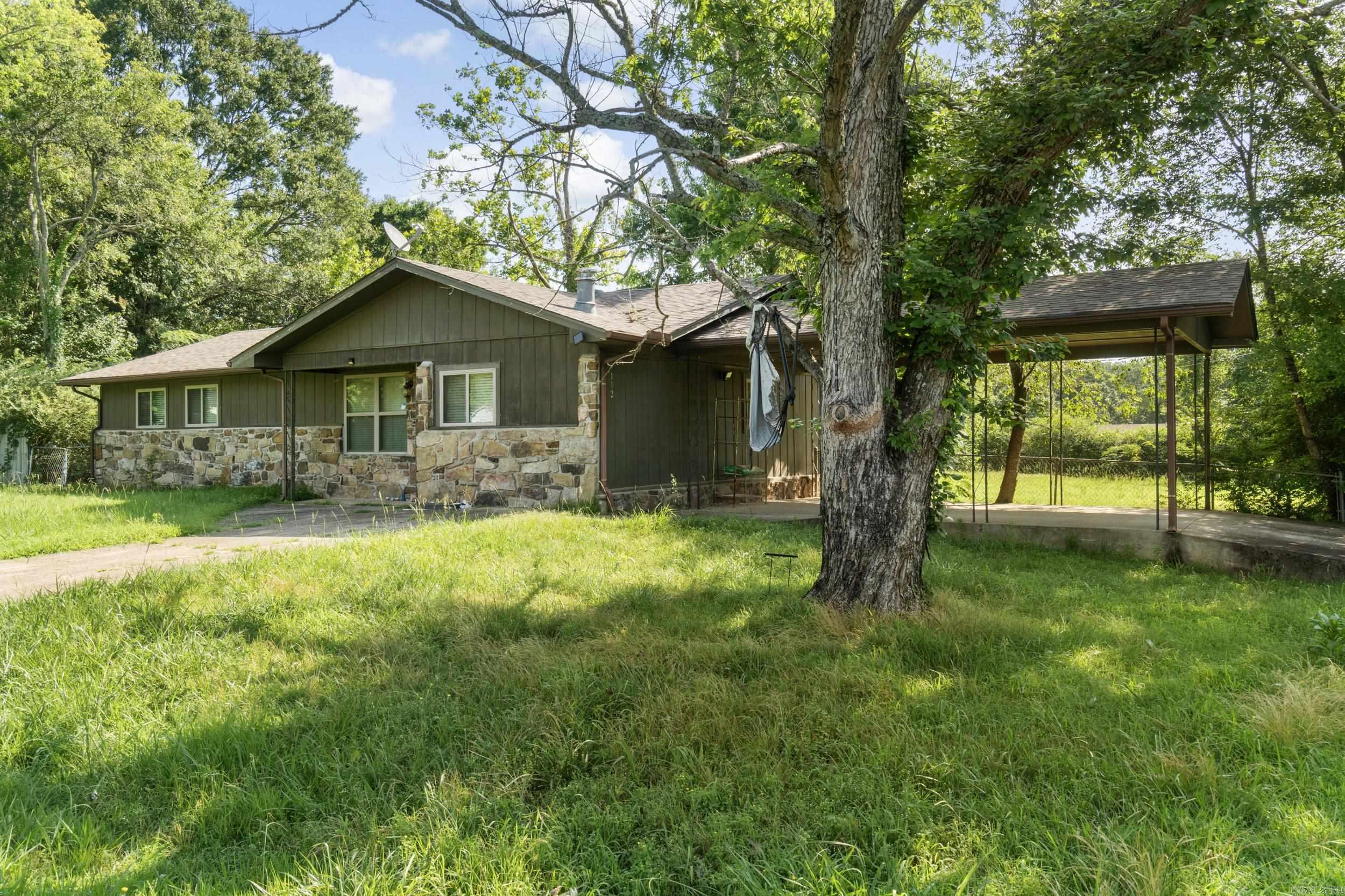 112 Cedar Crest  Clinton, AR