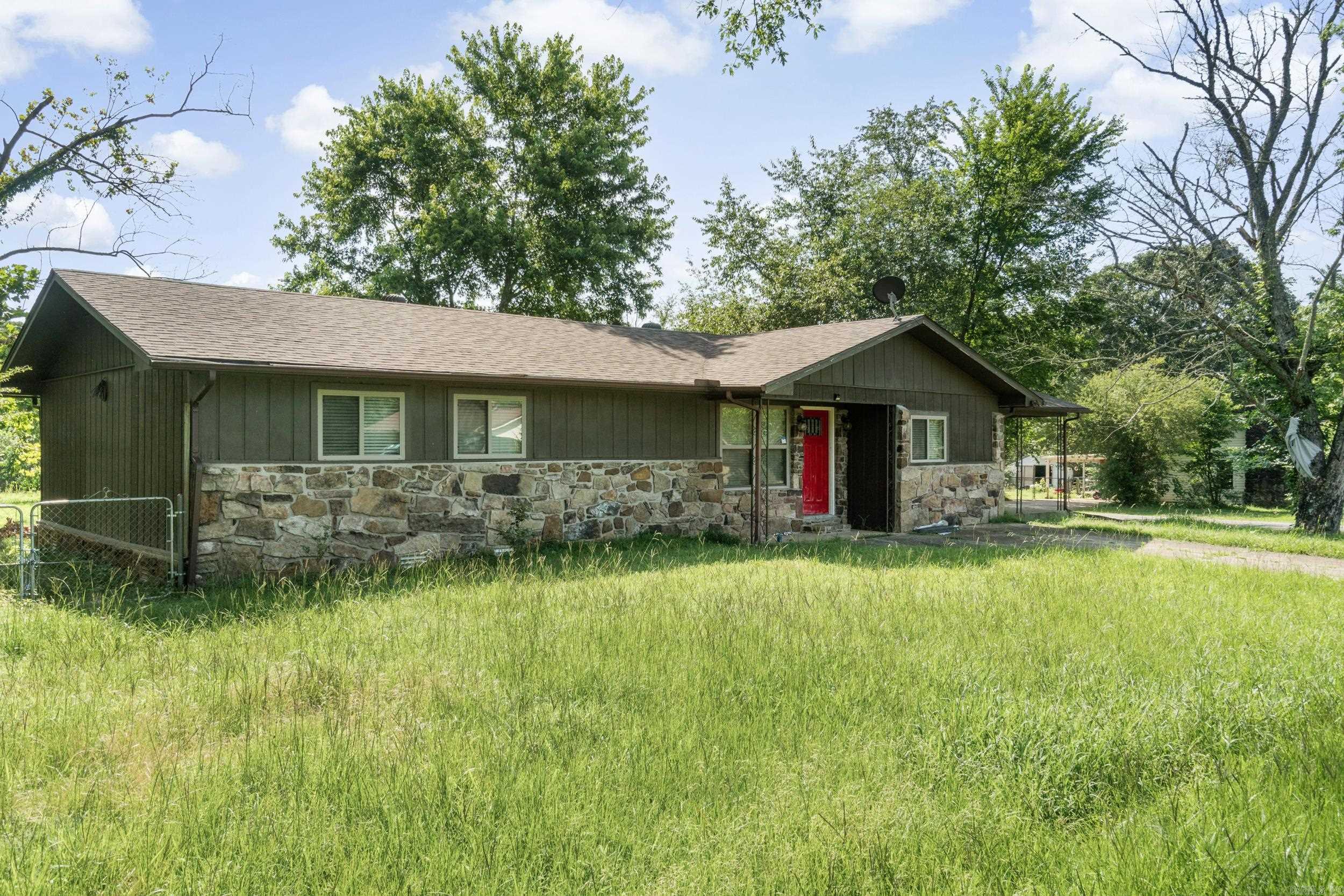 112 Cedar Crest  Clinton, AR