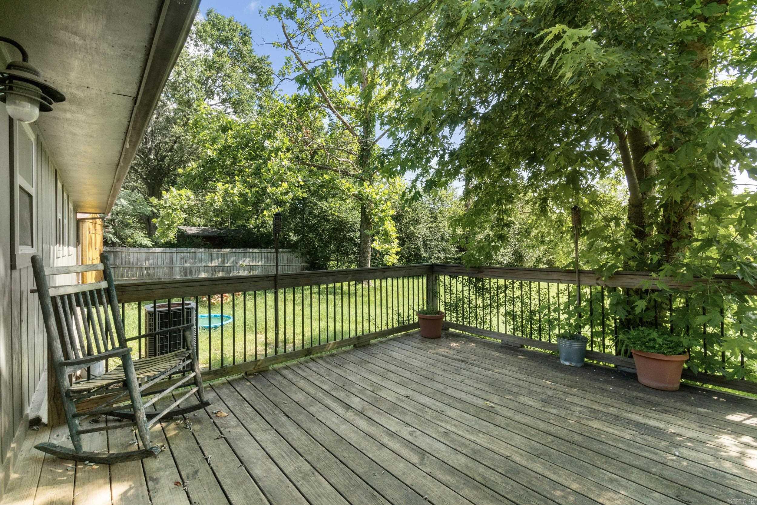 112 Cedar Crest  Clinton, AR
