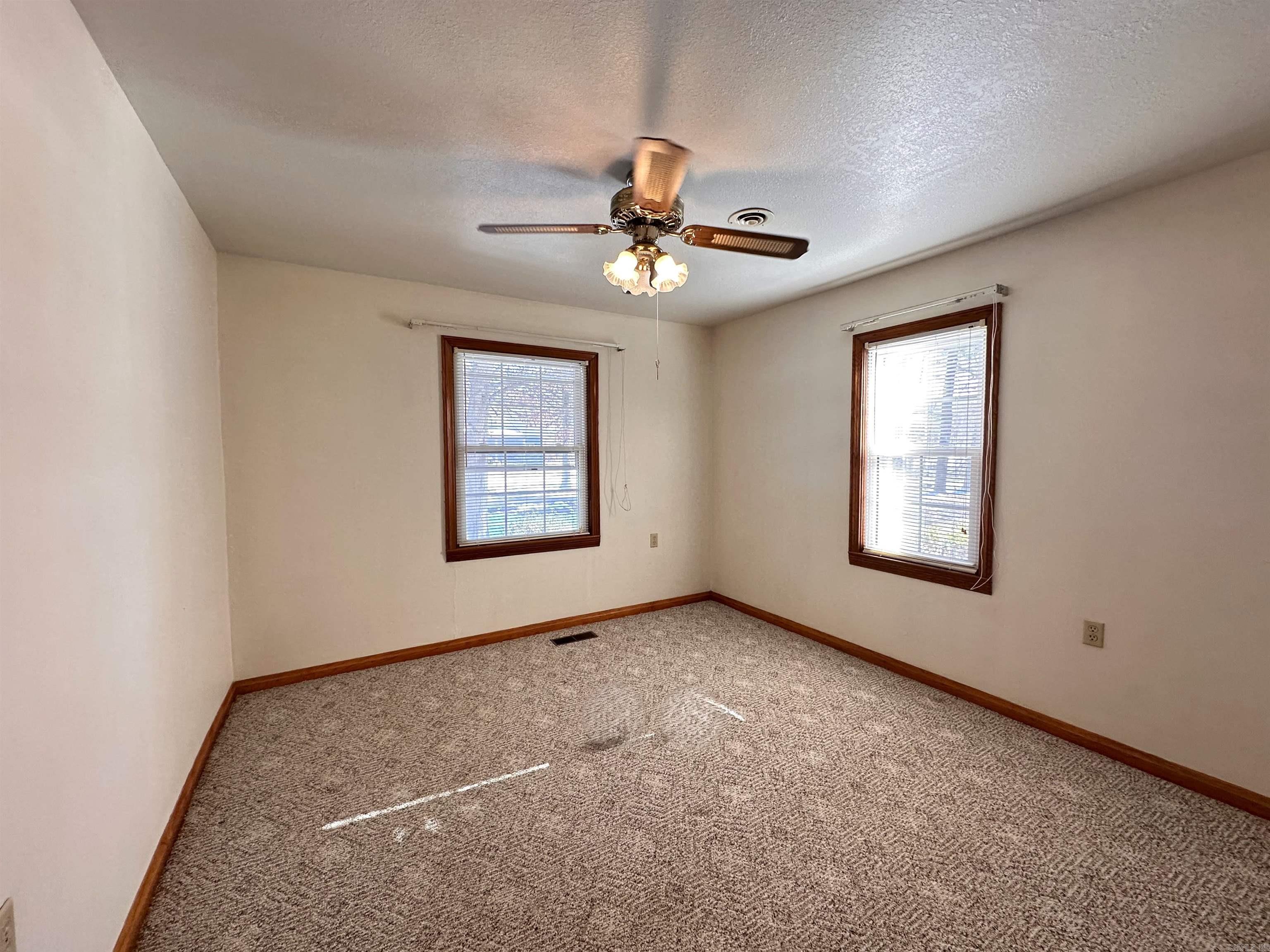 245 S 18  Piggott, AR