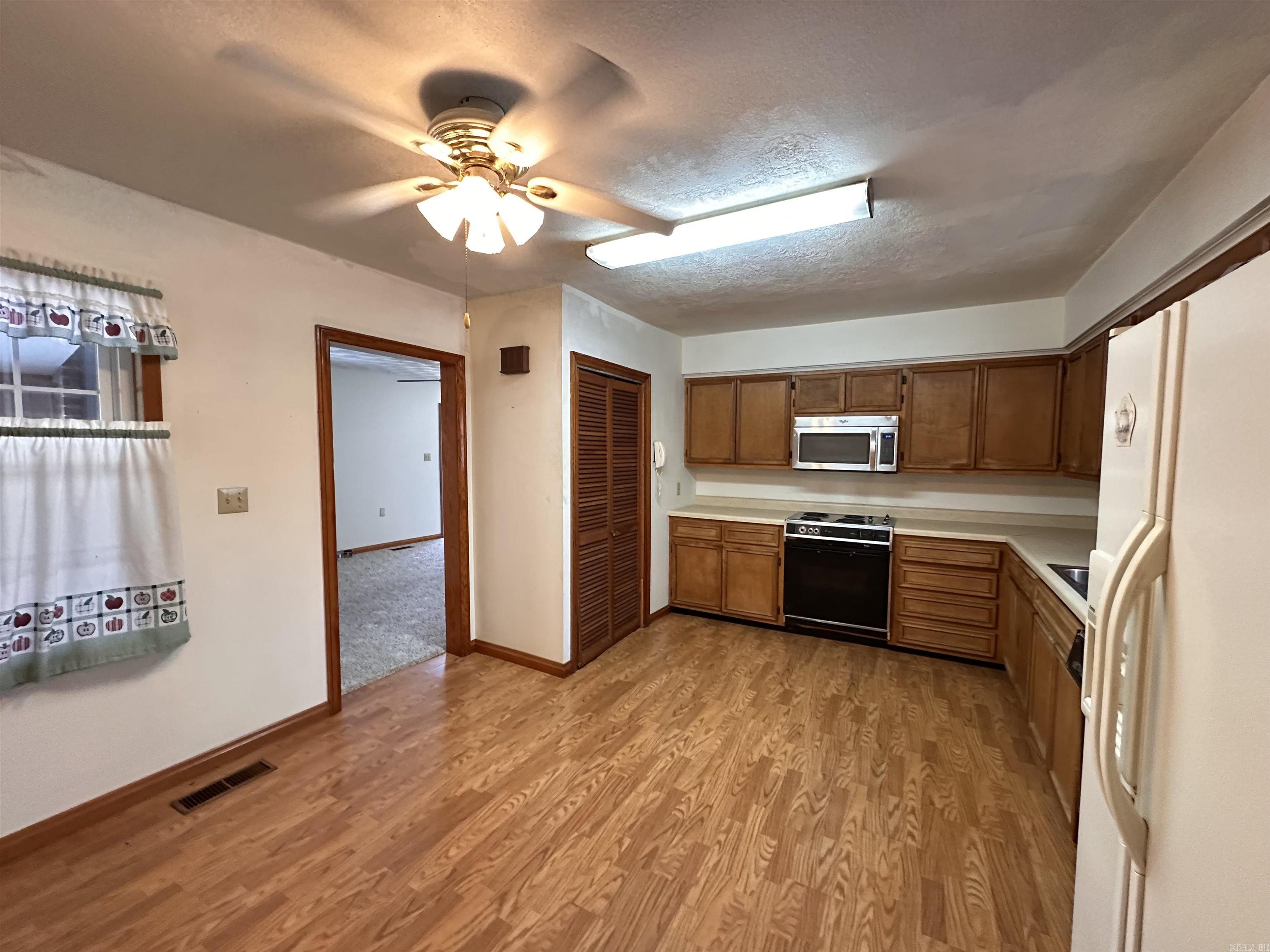 245 S 18  Piggott, AR