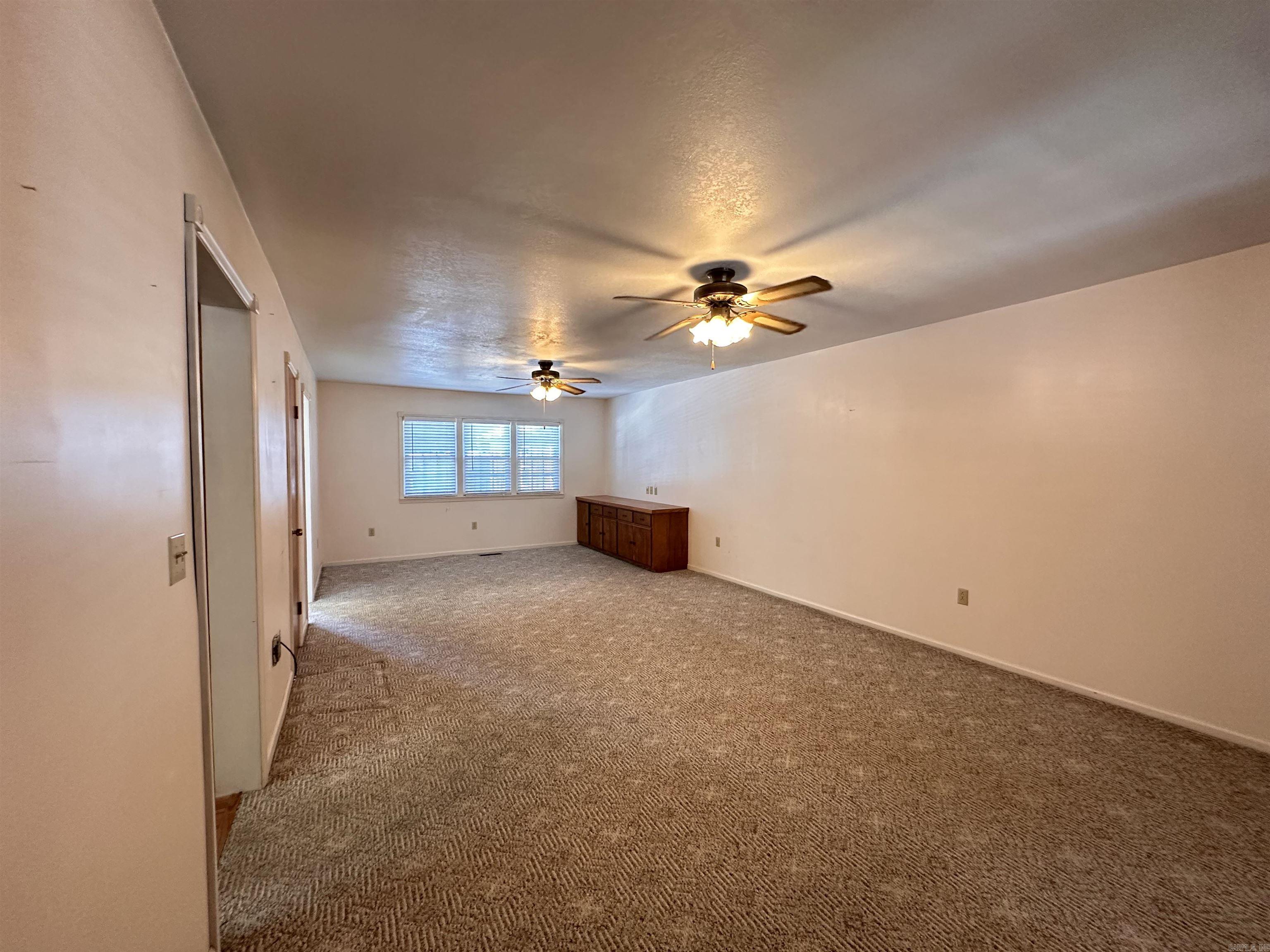 245 S 18  Piggott, AR