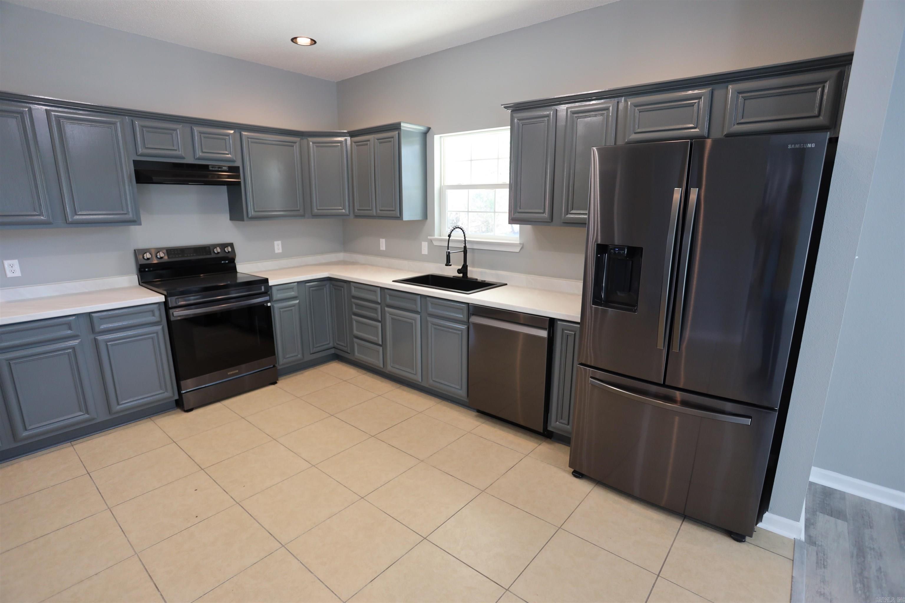 1482 N Hwy 8 Warren, AR 71671