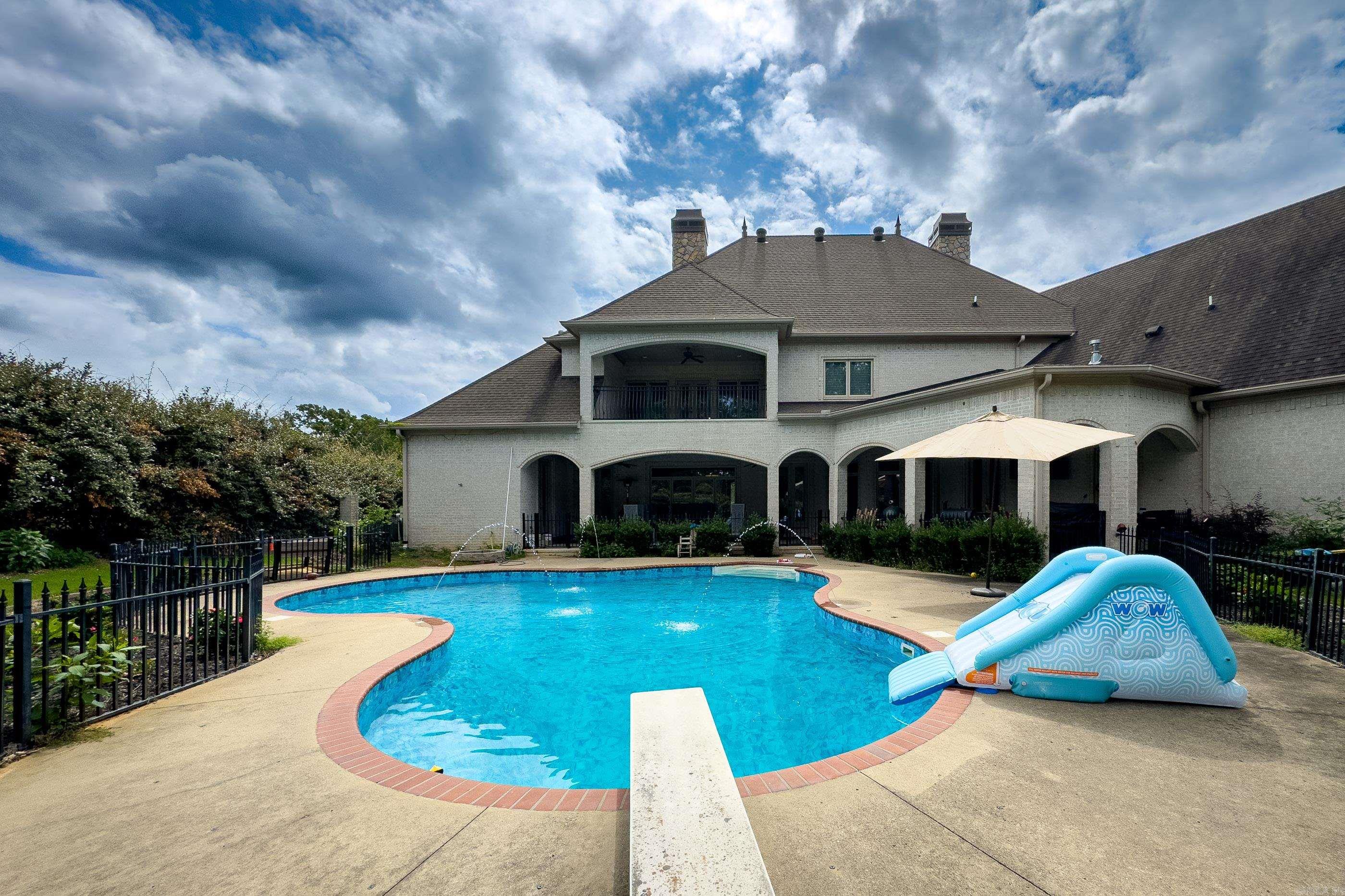 10  Valhalla  Cabot, AR