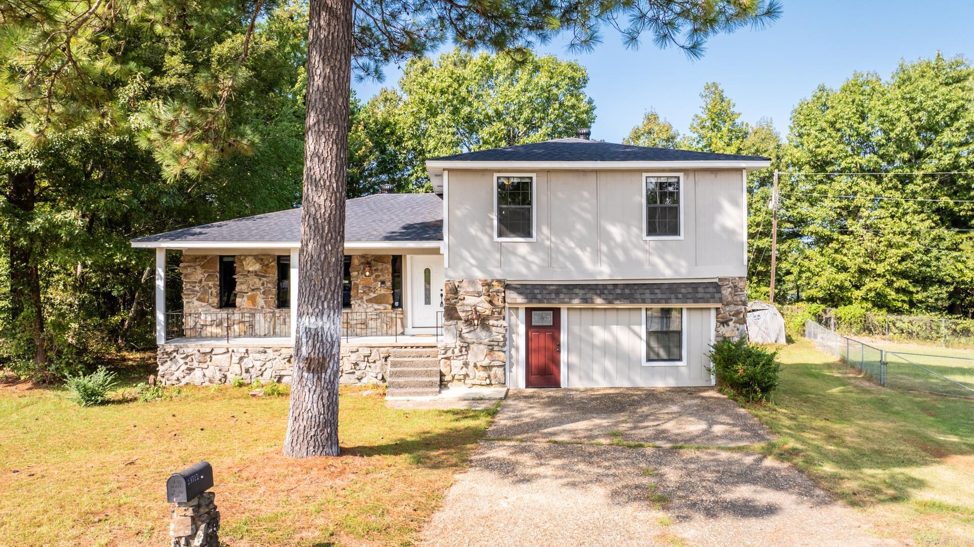 13721  Eagle Hawk  Little Rock, AR