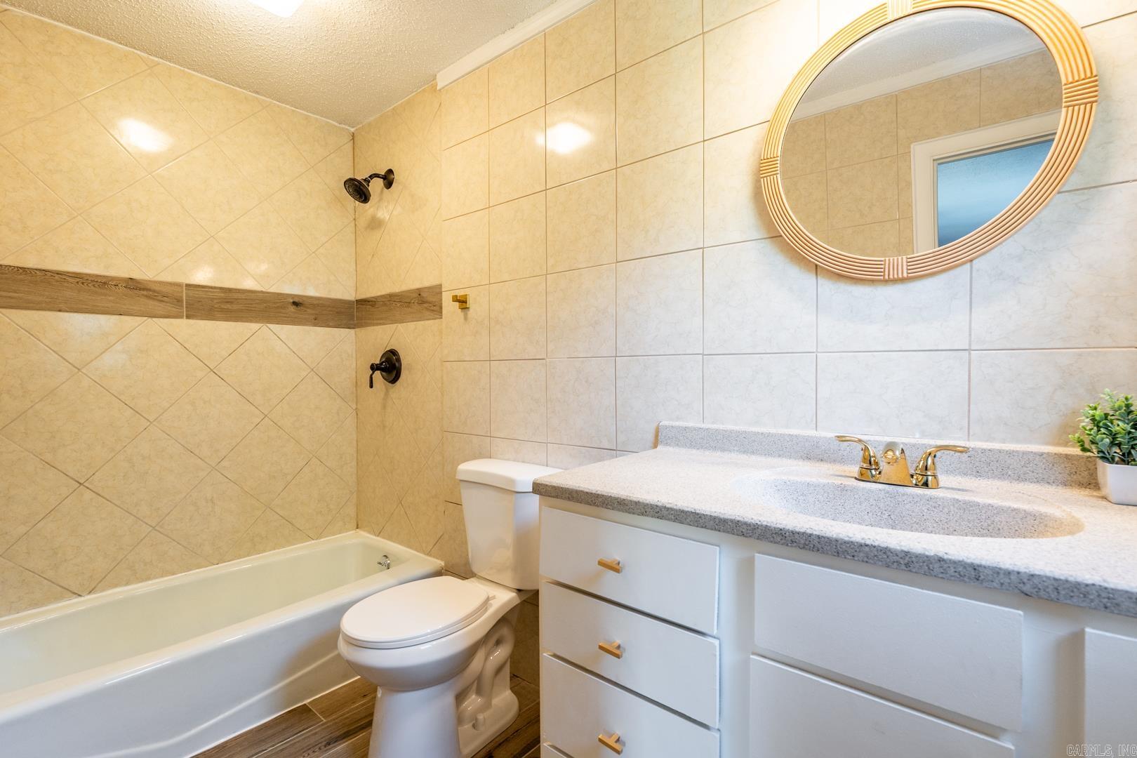 13721  Eagle Hawk  Little Rock, AR