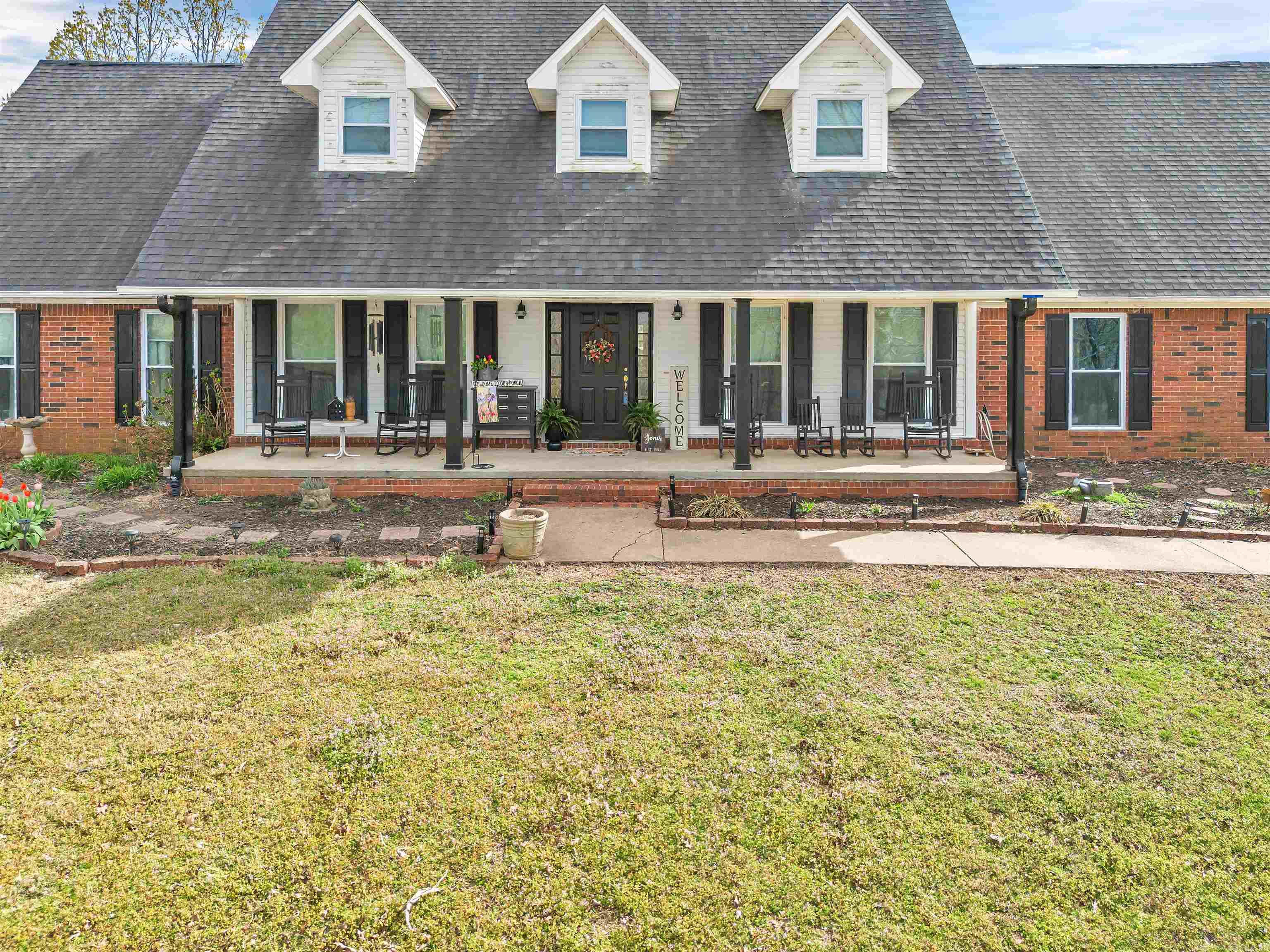 16  Himes  Plumerville, AR