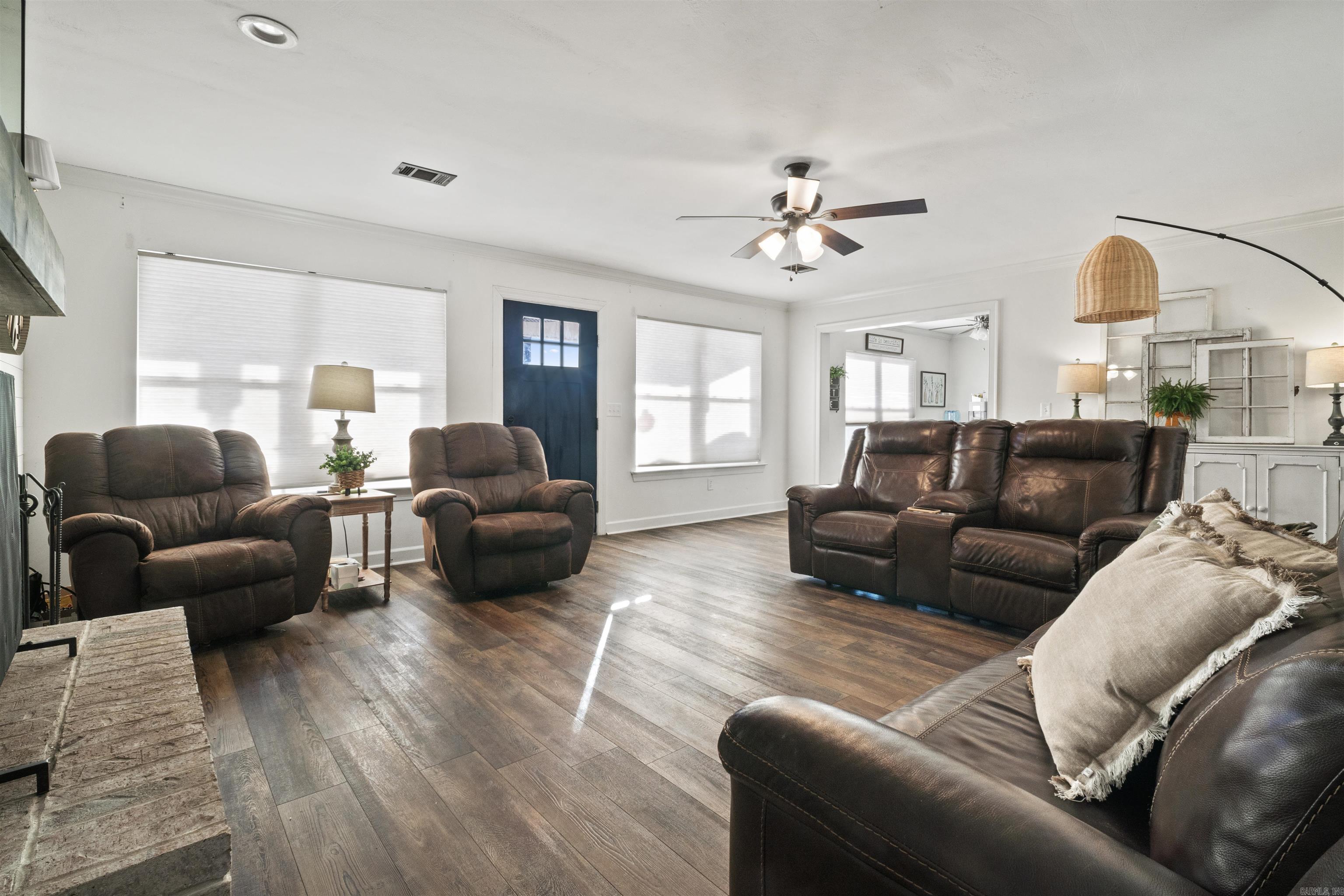 16  Himes  Plumerville, AR