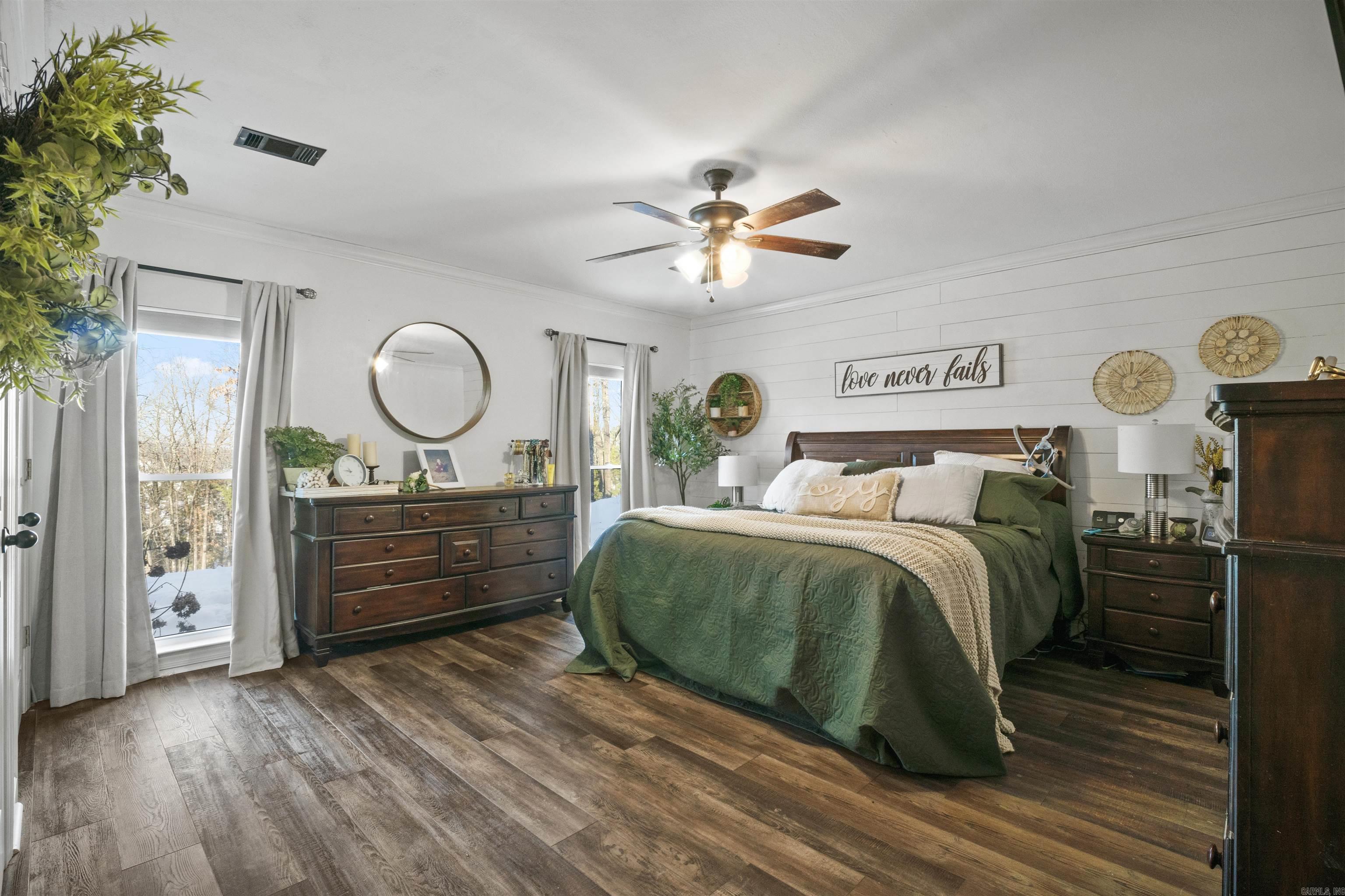 16  Himes  Plumerville, AR
