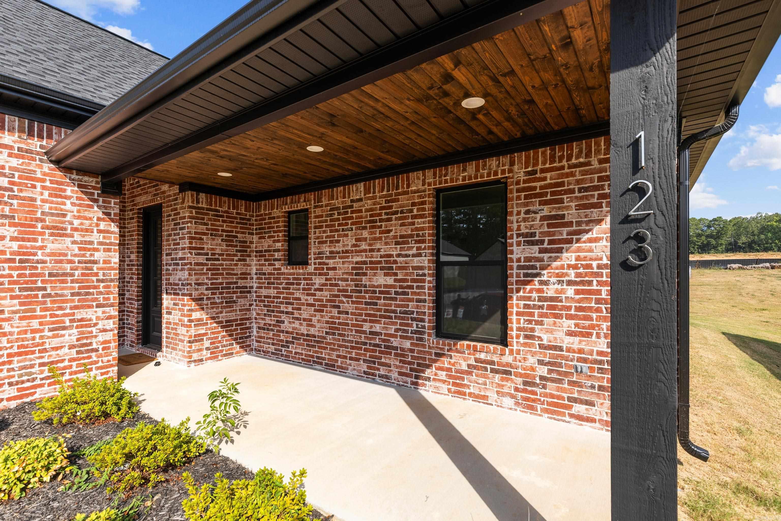 123  Harmony Village  Haskell, AR
