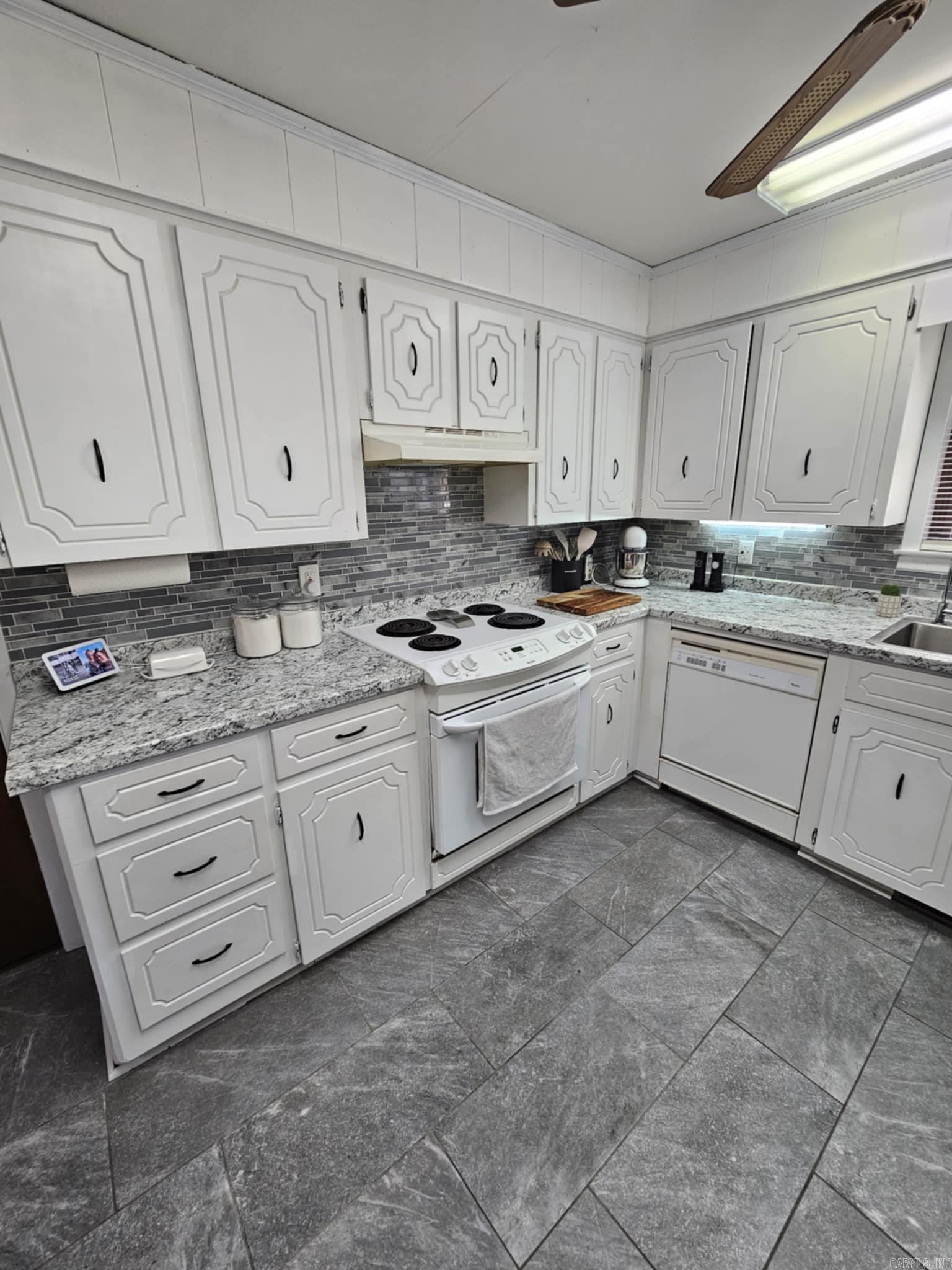 4755  AR Hwy 89 S  Cabot, AR