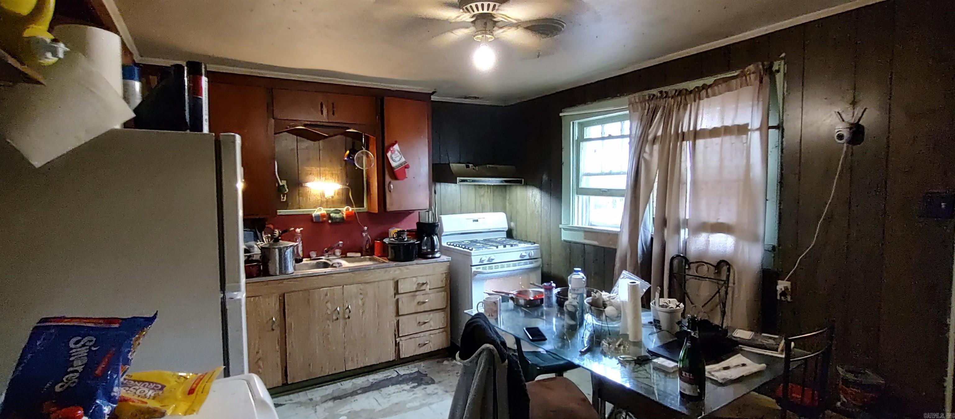 607  Elm  Camden, AR