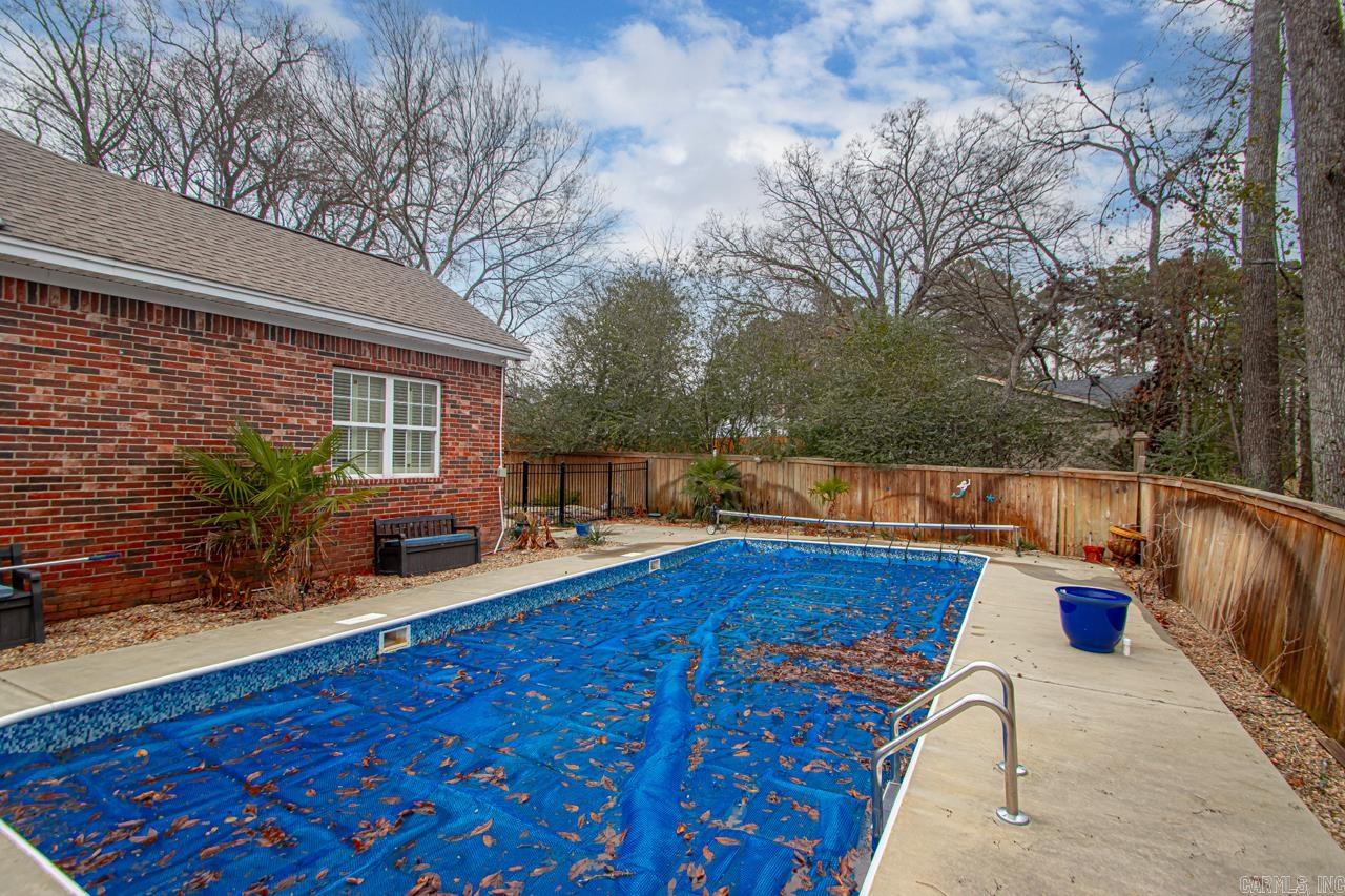 1114  Churchill  Benton, AR