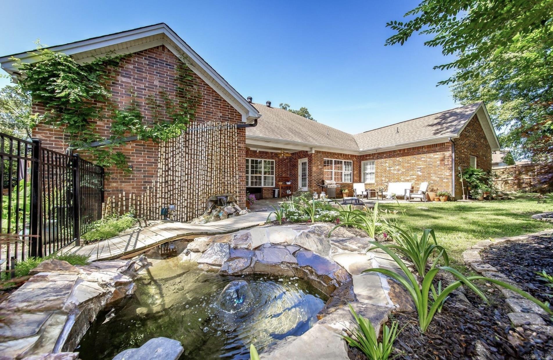 1114  Churchill  Benton, AR