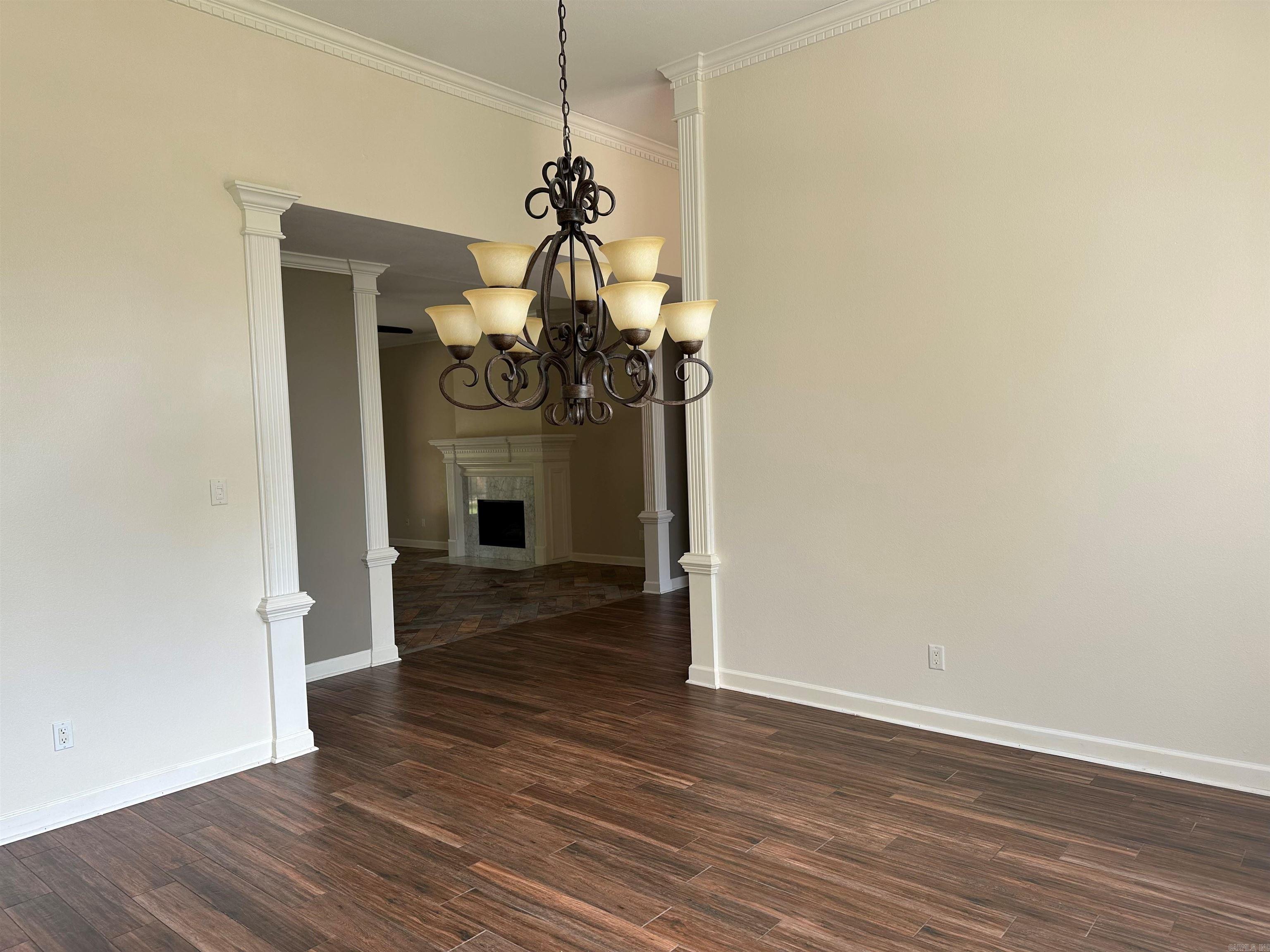 1114  Churchill  Benton, AR