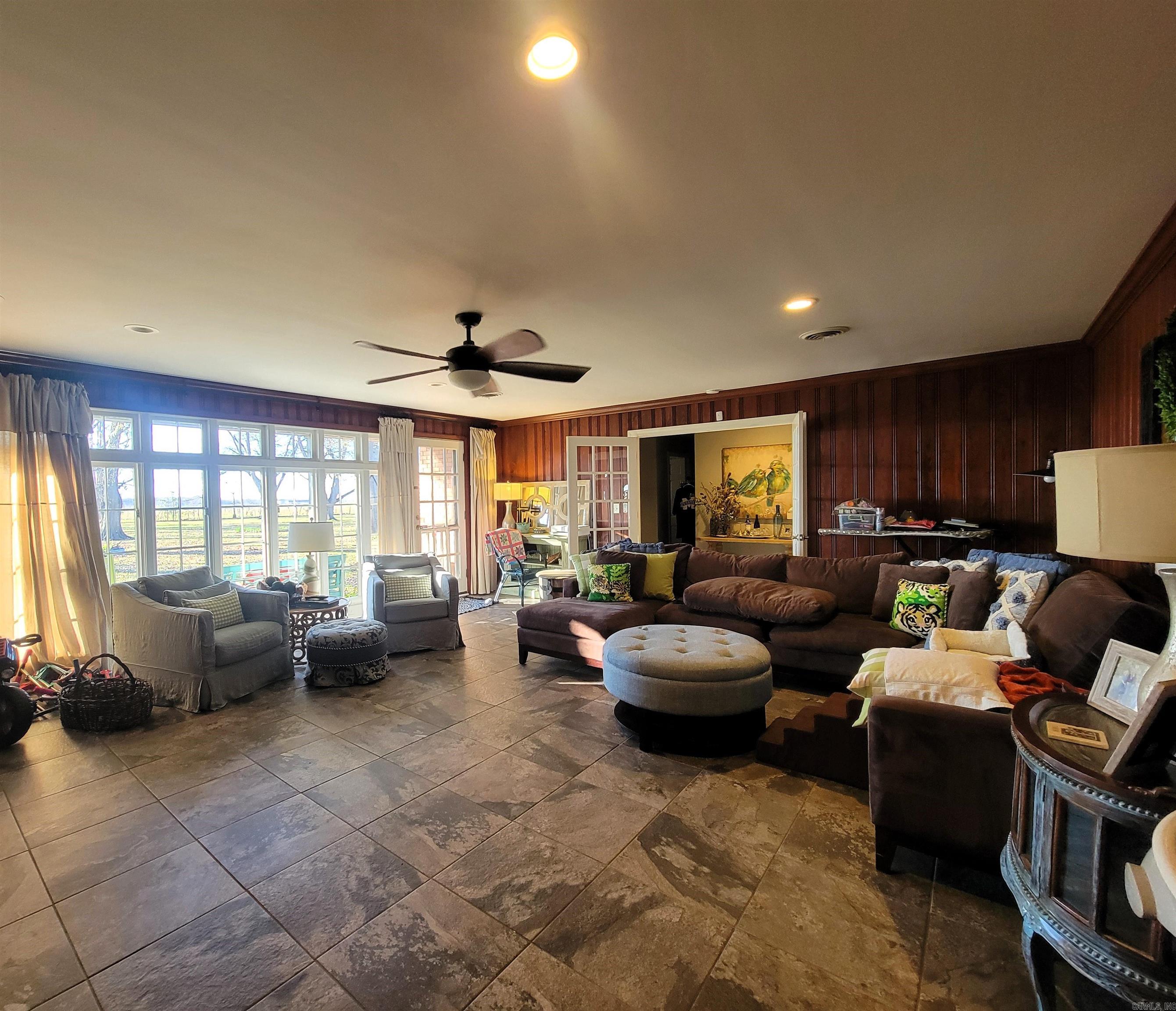 2524  Lakeshore  Lake Village, AR