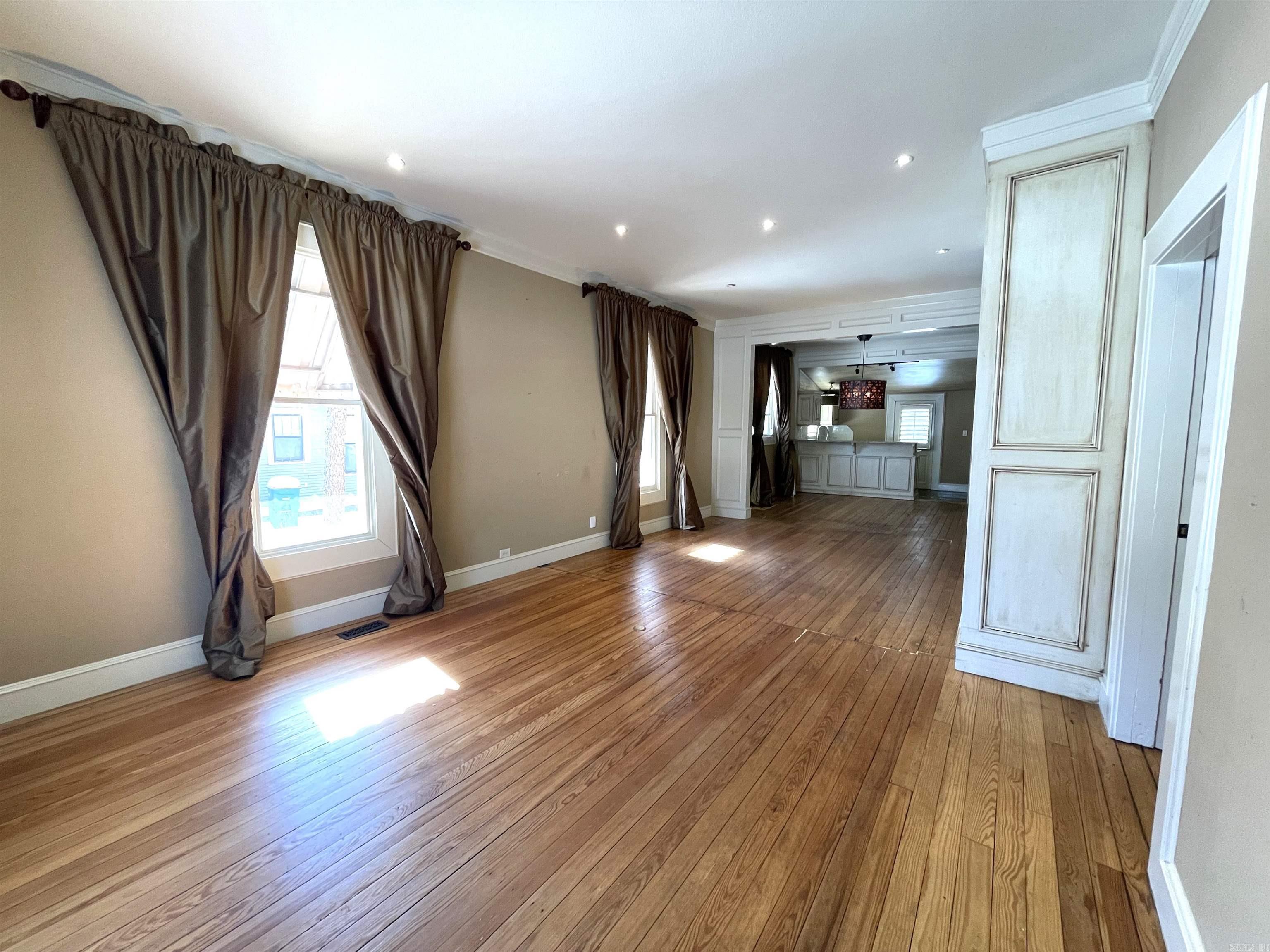 1704 N Taylor  Little Rock, AR