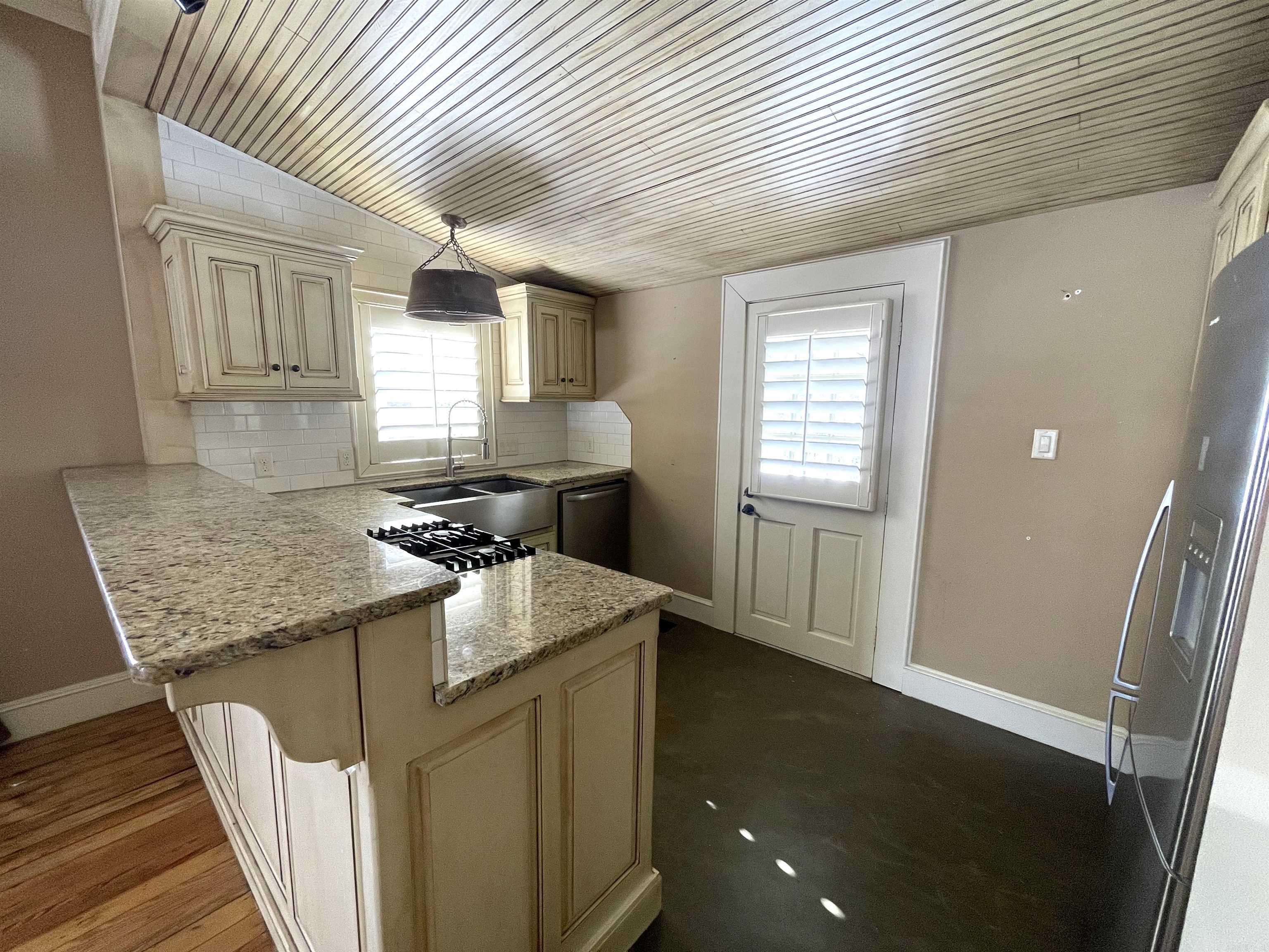 1704 N Taylor  Little Rock, AR