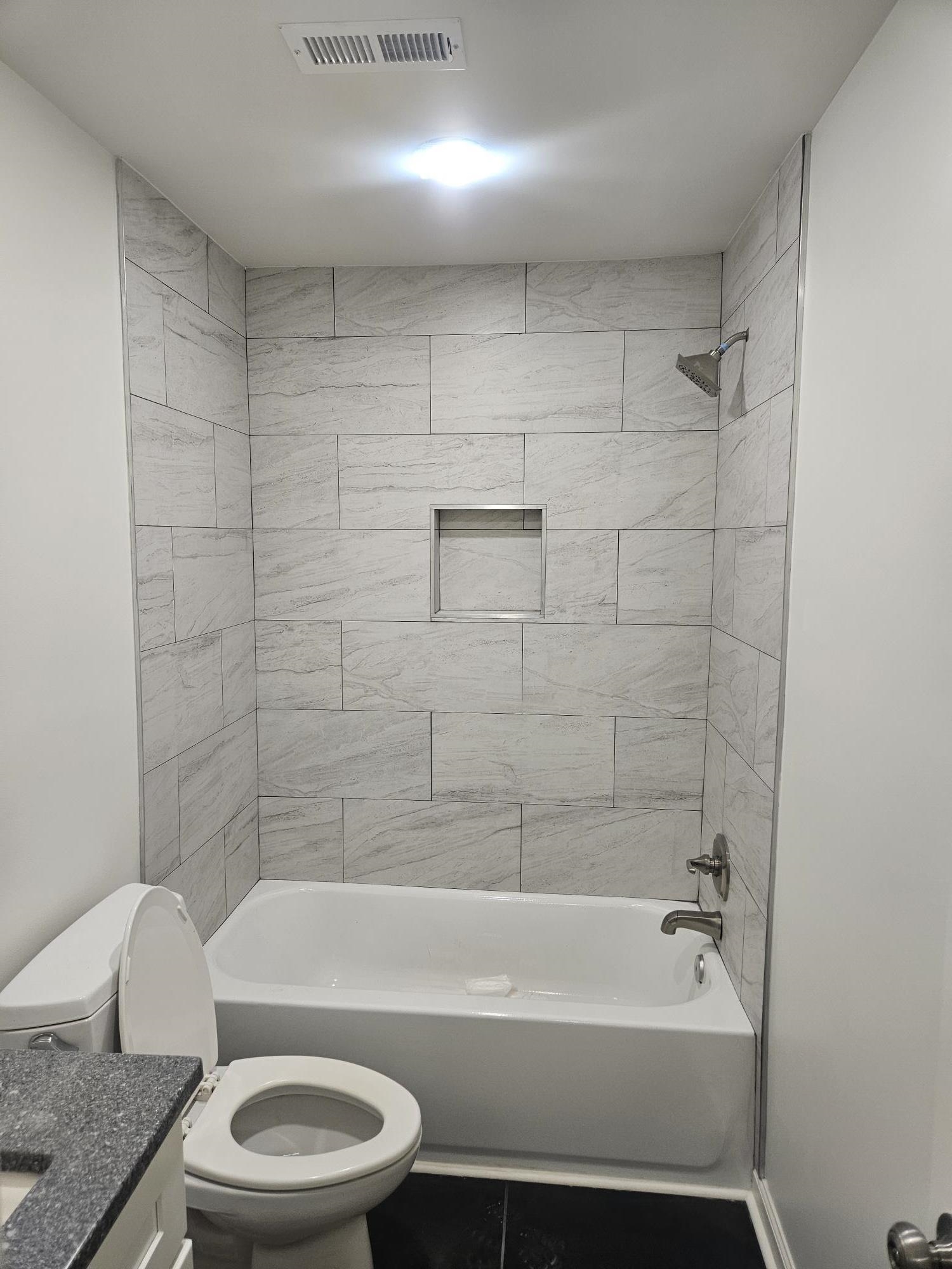 1816  Colonial  Jonesboro, AR