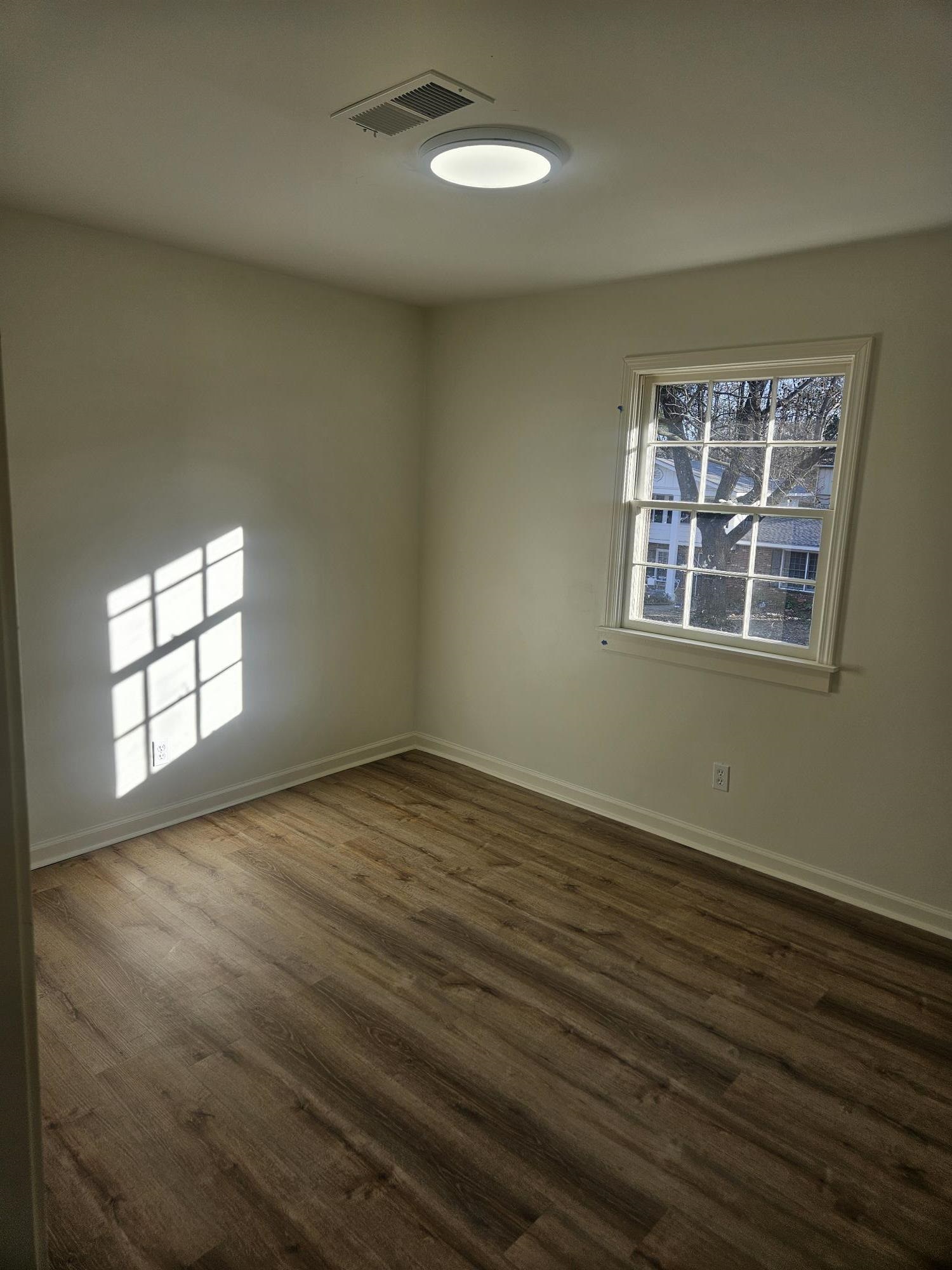 1816  Colonial  Jonesboro, AR