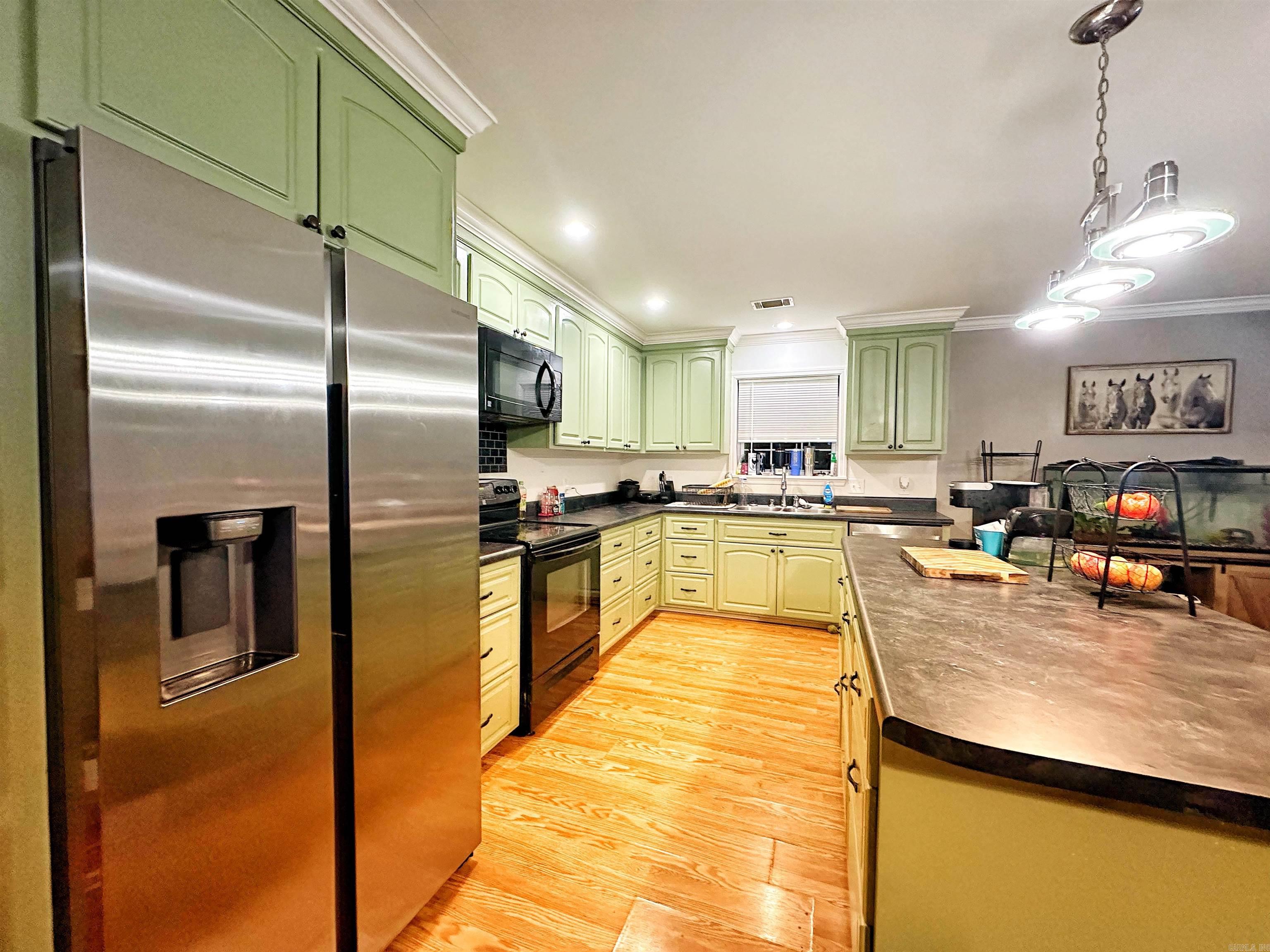 34  Pearl  Batesville, AR