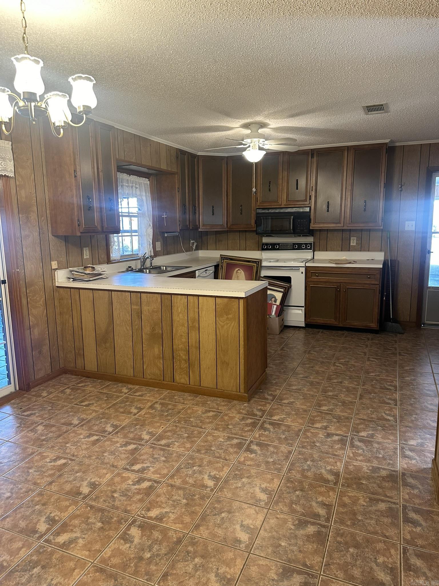 448  Palisade  Camden, AR