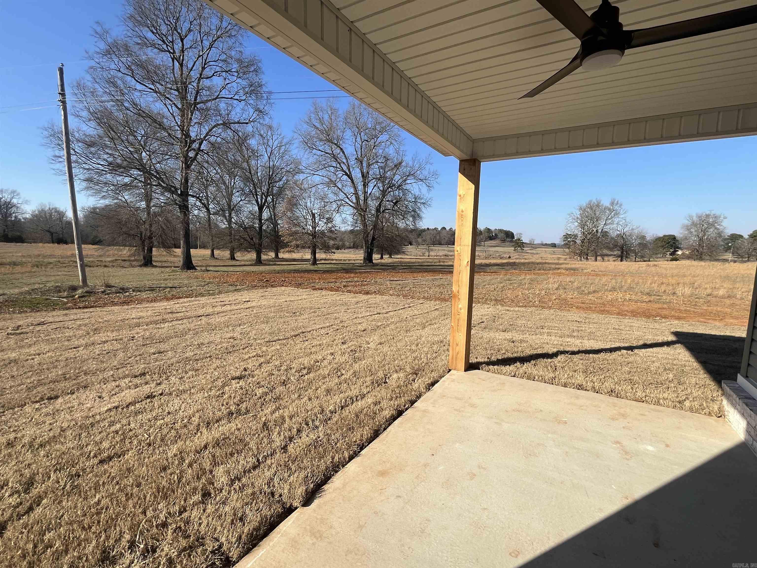 1032 Highway 300 Houston, AR 72070