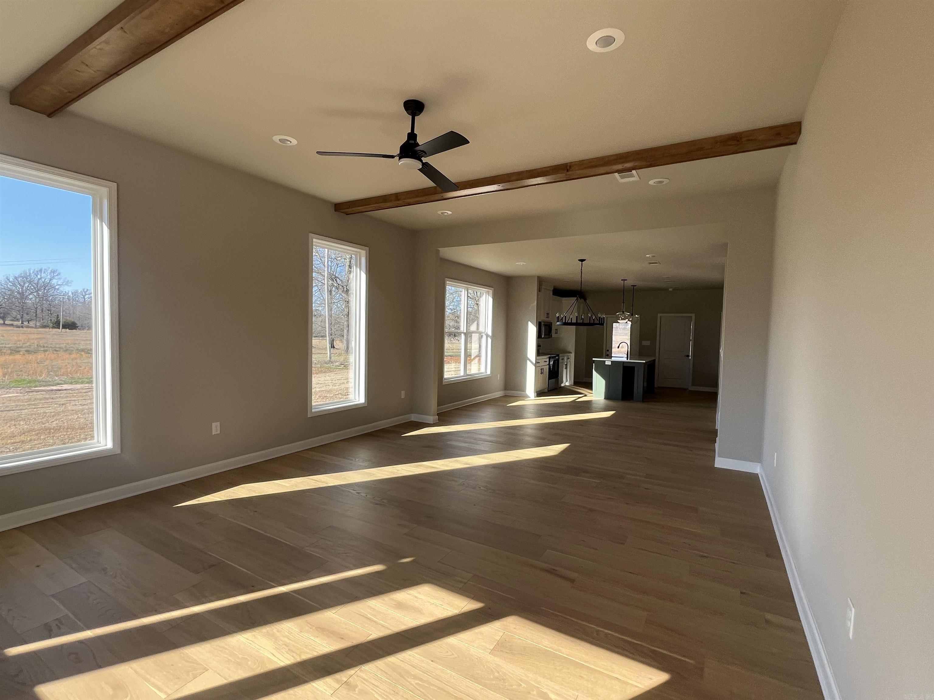 1032 Highway 300 Houston, AR 72070
