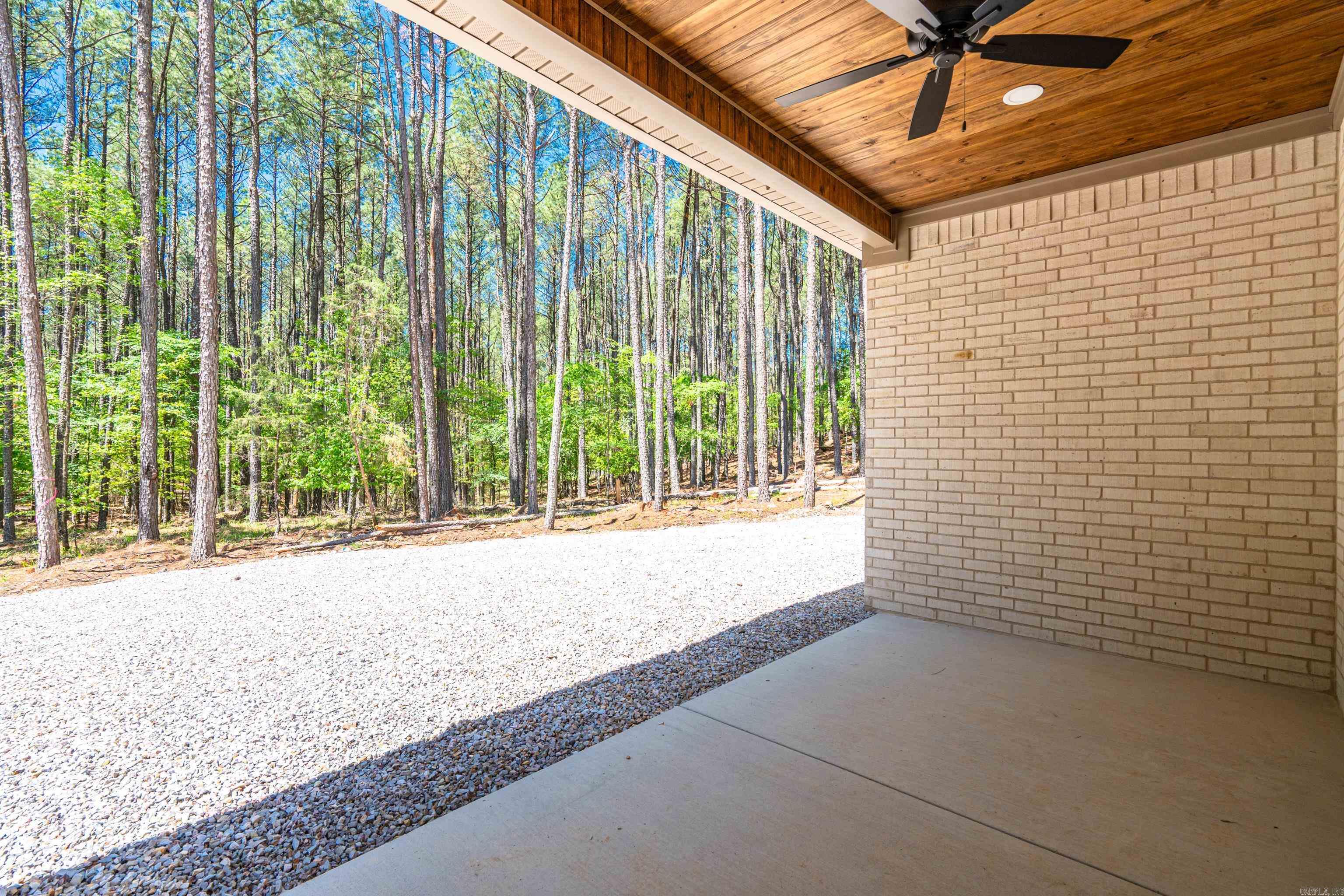 370  Maderas  Hot Springs Village, AR