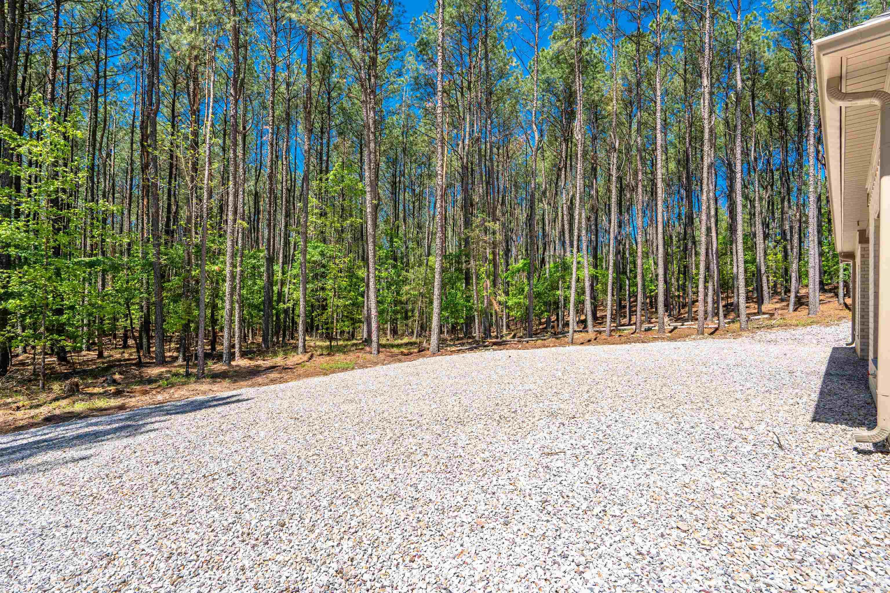 370  Maderas  Hot Springs Village, AR