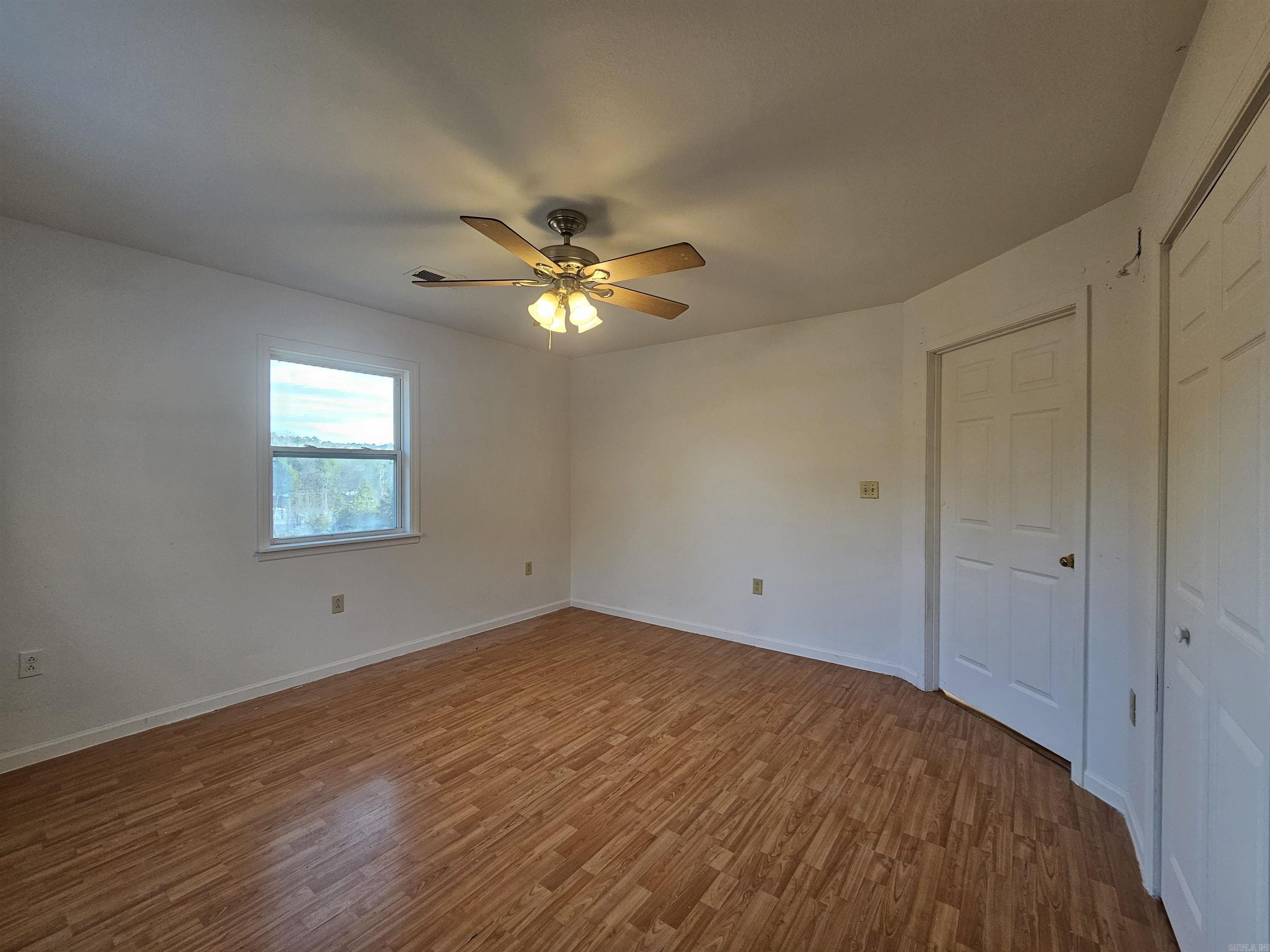 251  Oakland Rd  Clinton, AR