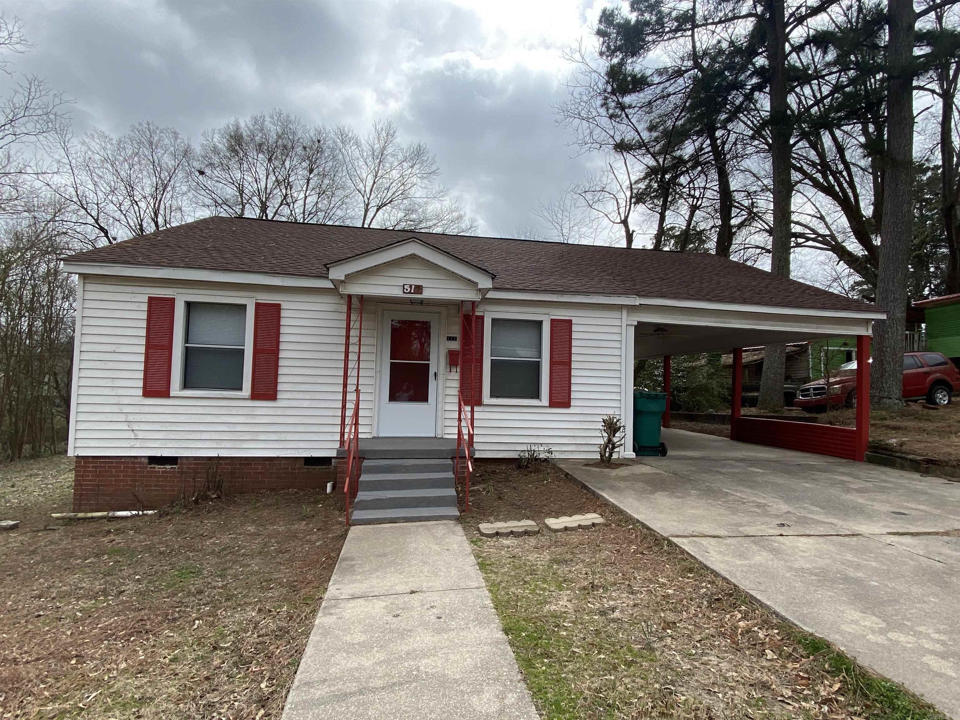 517 W Clark  Nashville, AR