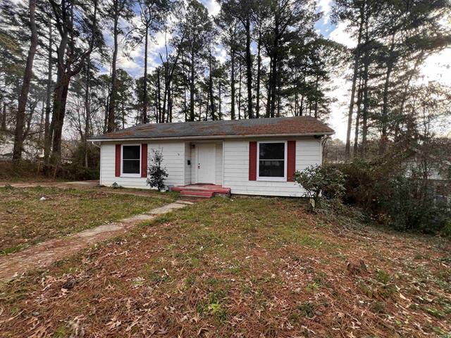 635  Crestwood  Camden, AR
