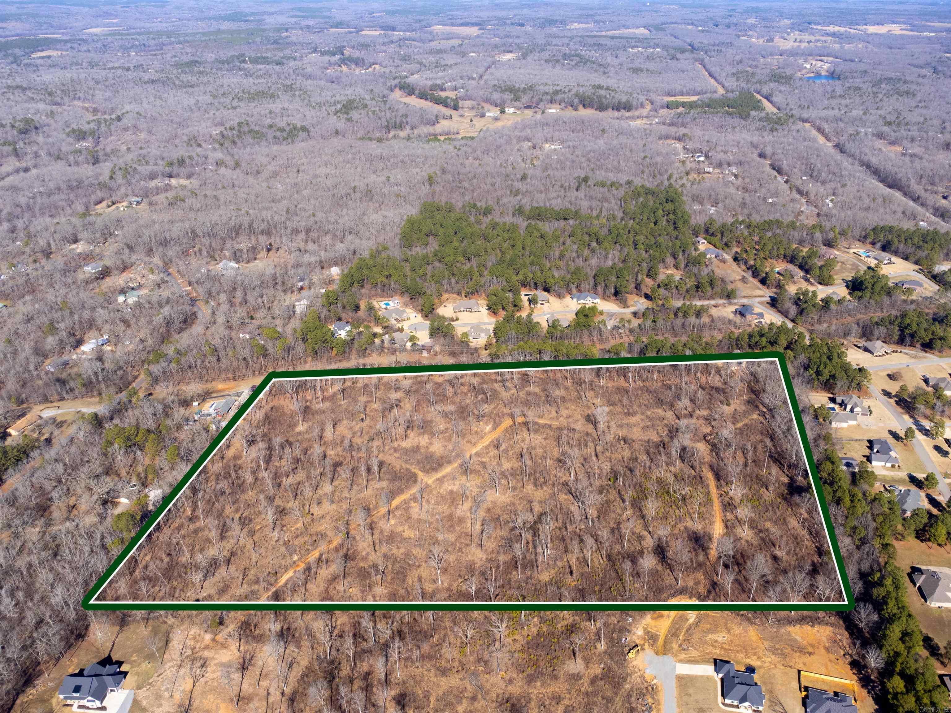 31 AC.  River Ridge  Benton, AR