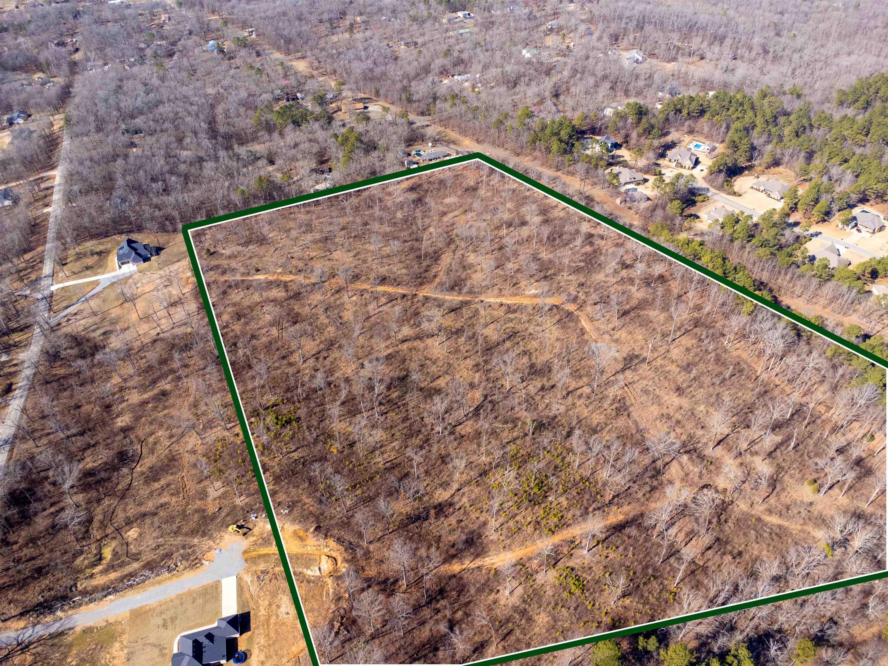 31 AC.  River Ridge  Benton, AR