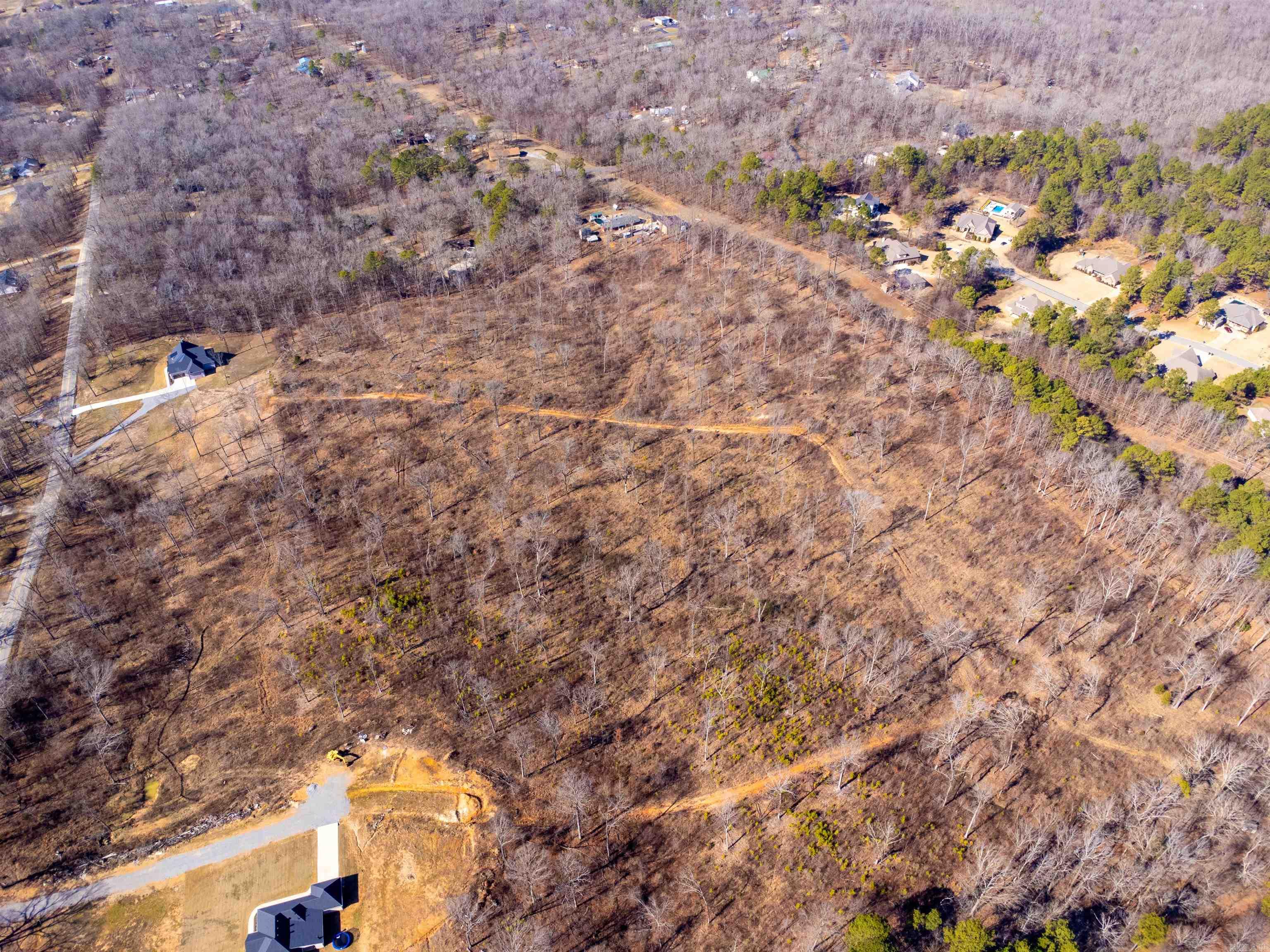 31 AC.  River Ridge  Benton, AR