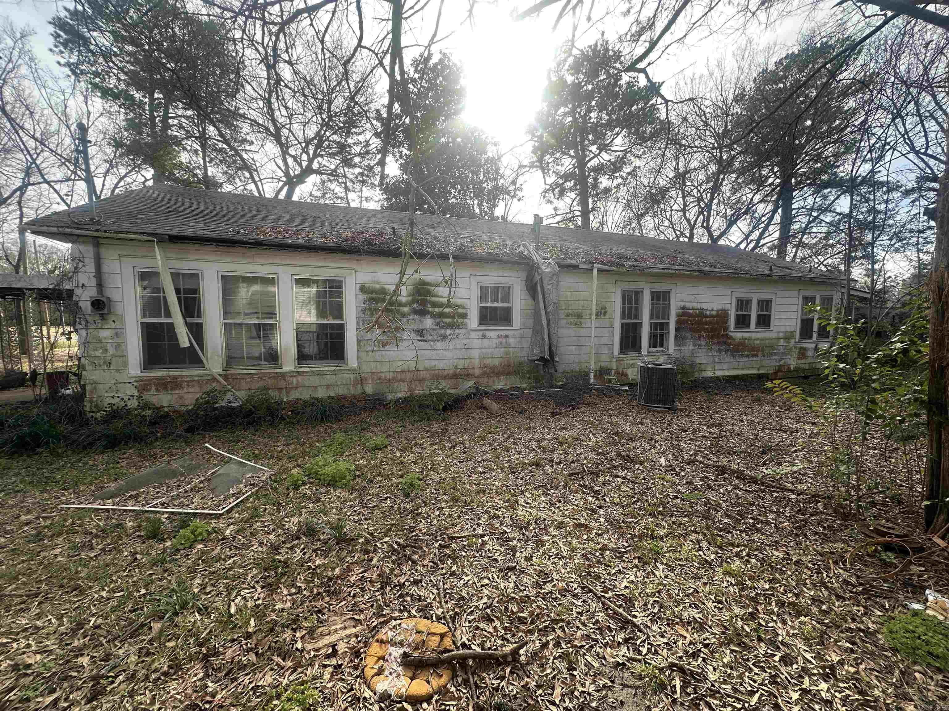405 E Main  Atlanta, TX