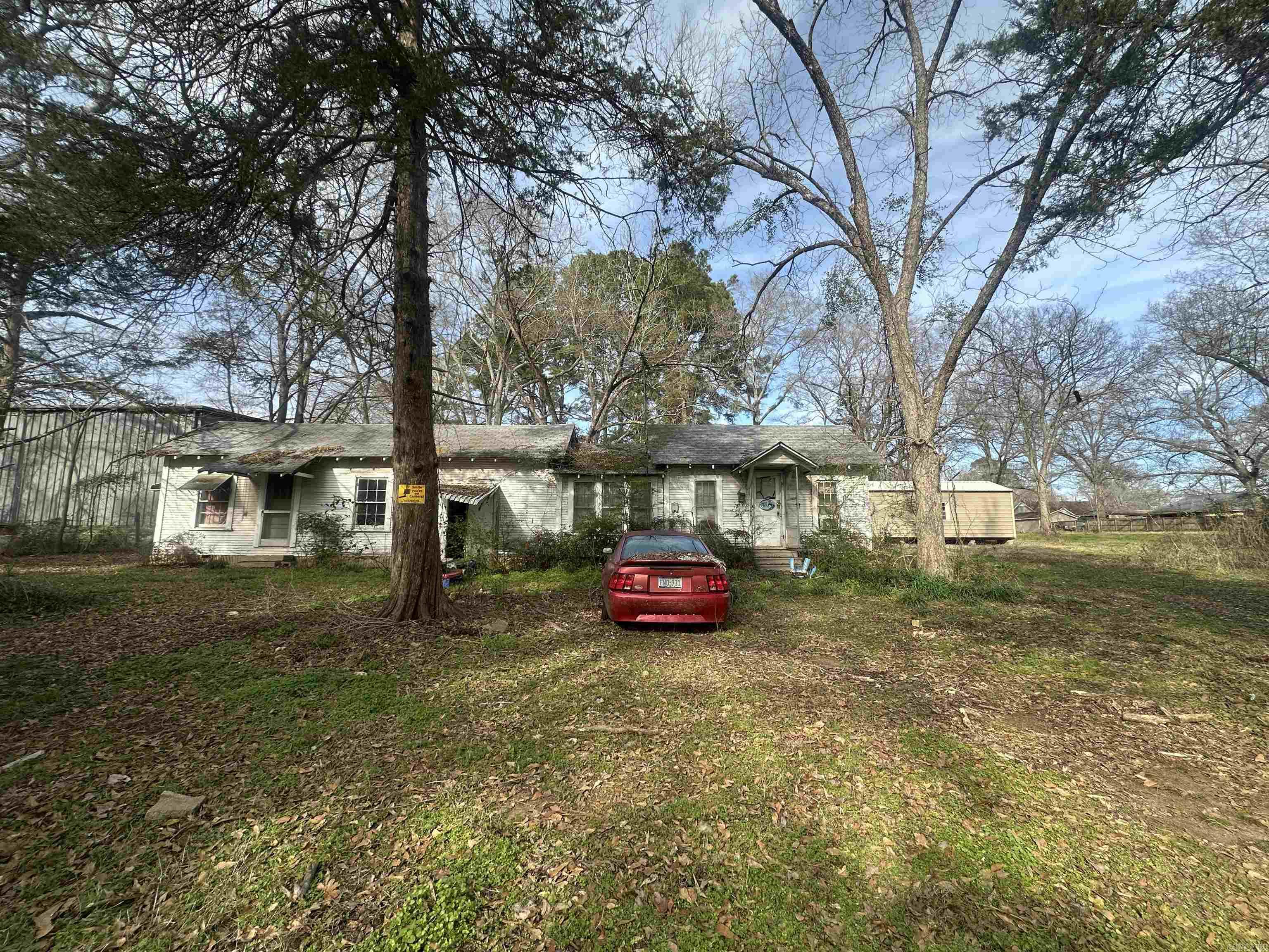 405 E Main  Atlanta, TX