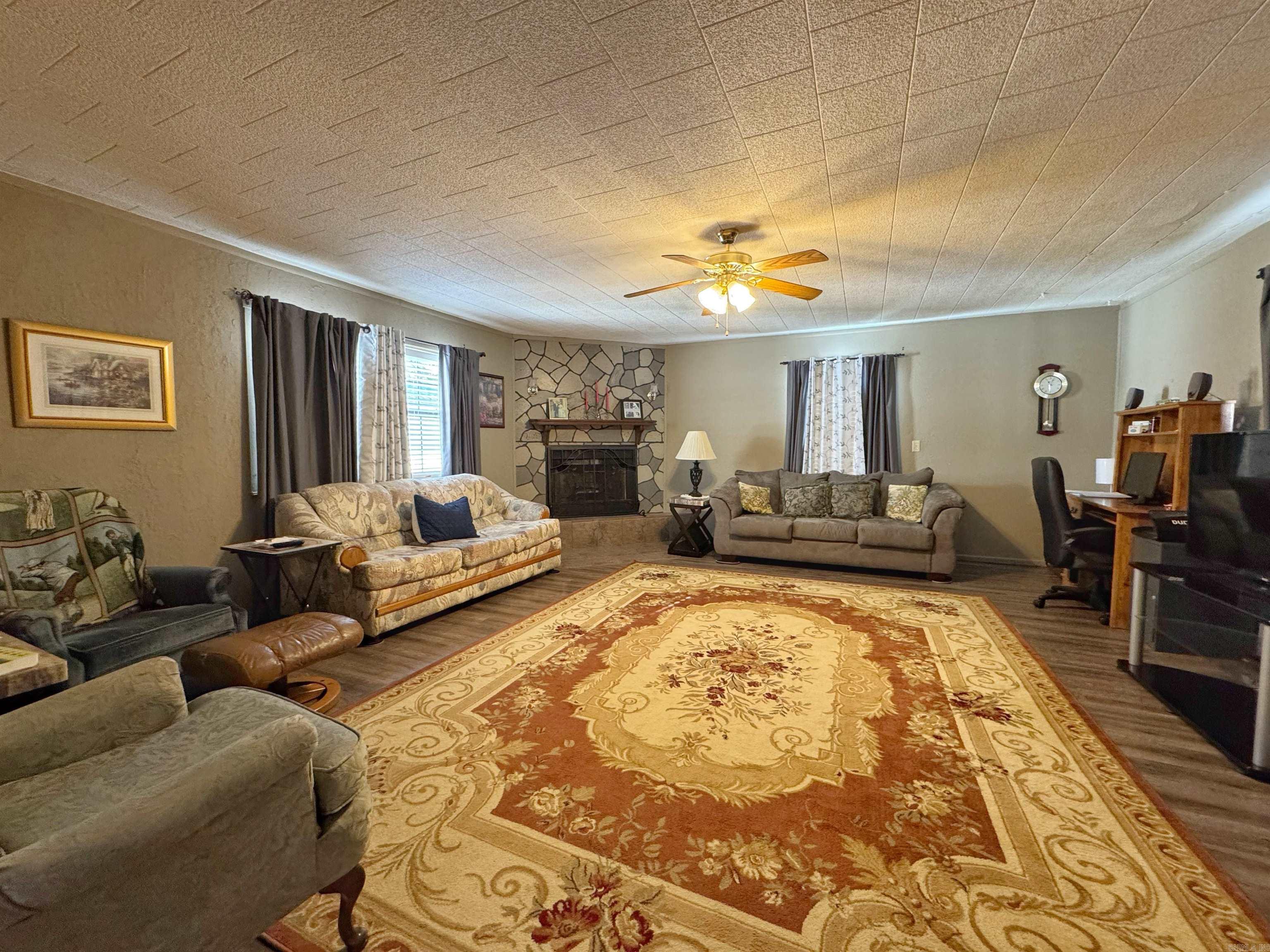 11531  AR 23  Booneville, AR