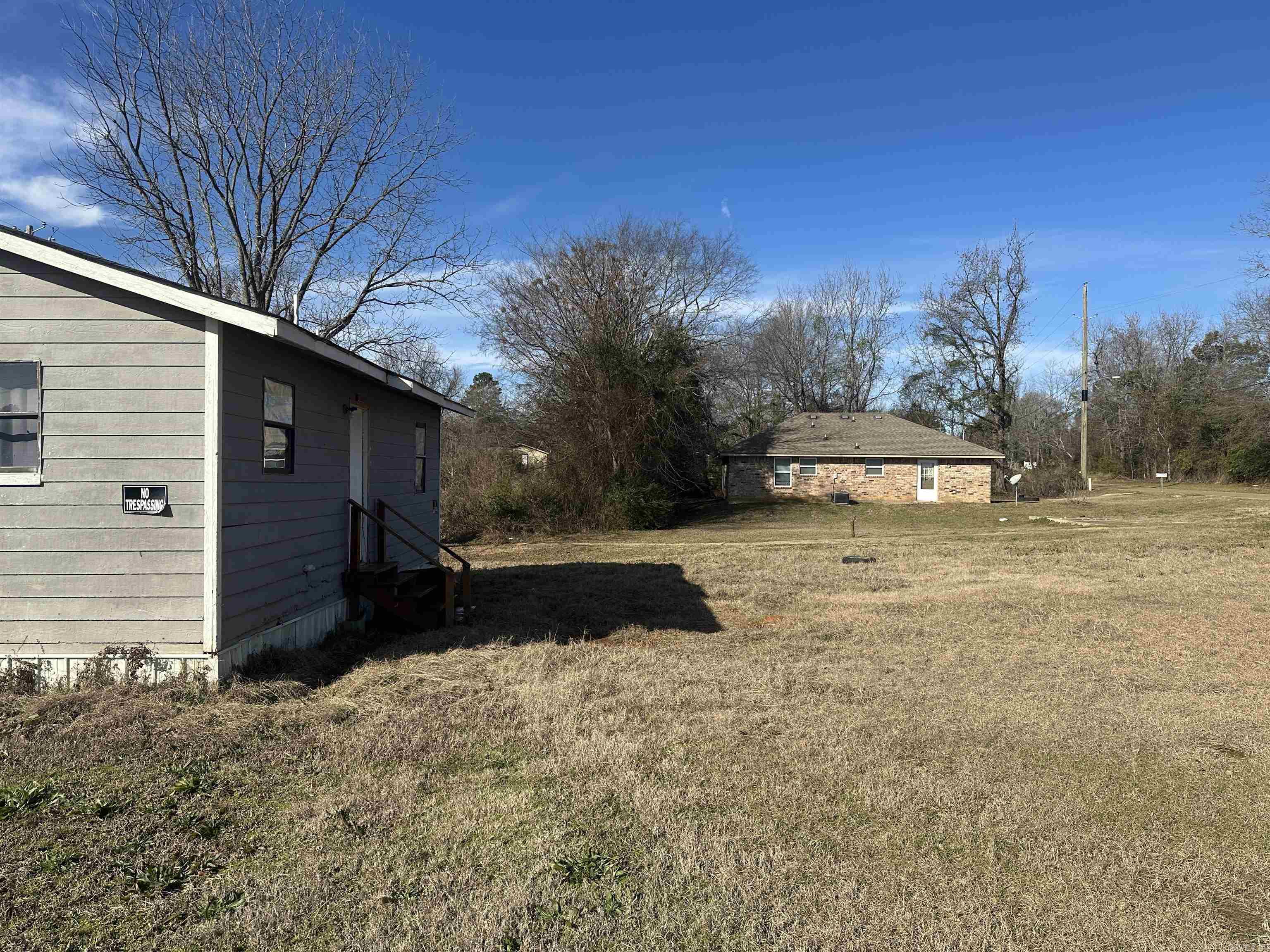 1002,1003  Harris  Atlanta, TX