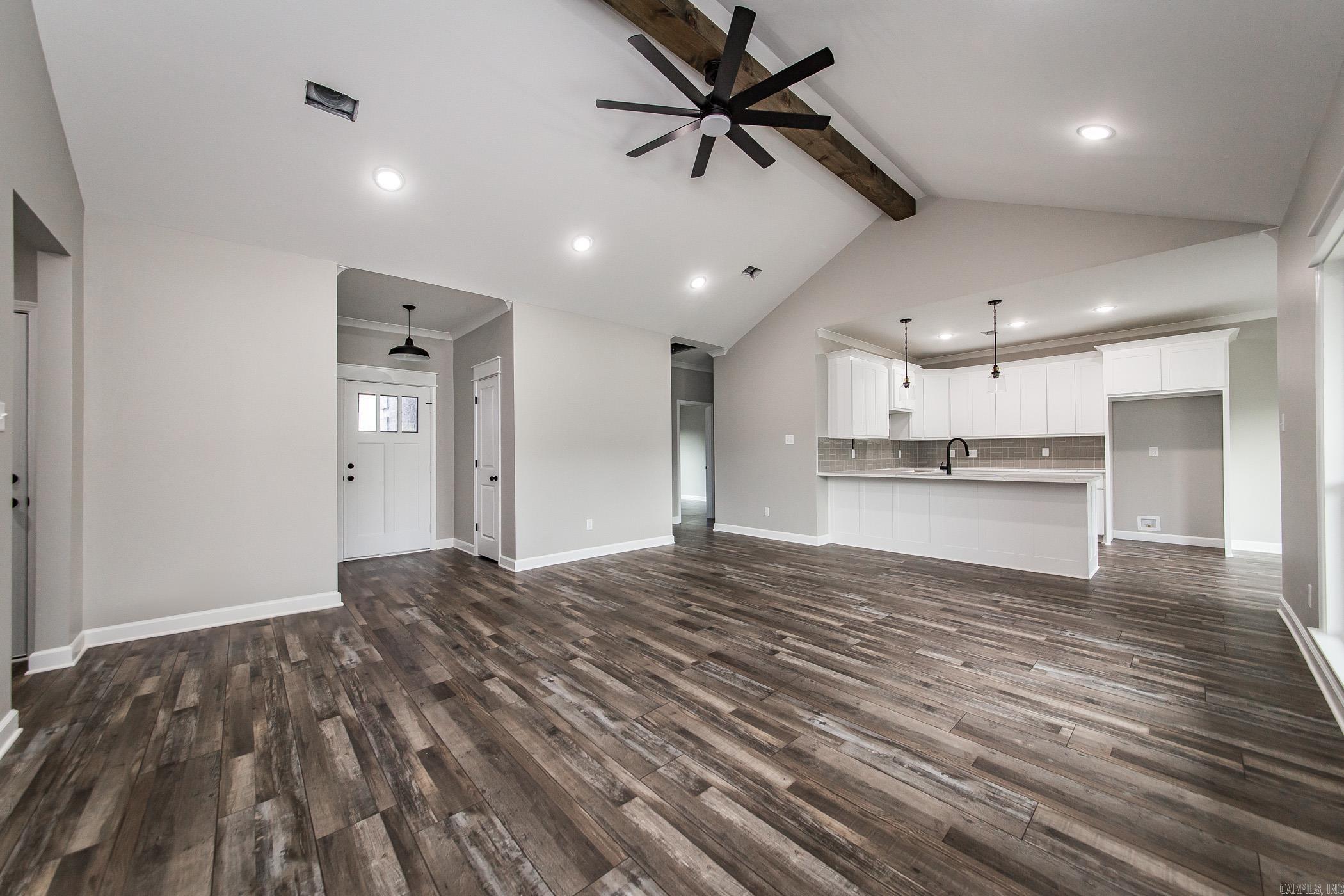 911 E Dell Vista  Cabot, AR