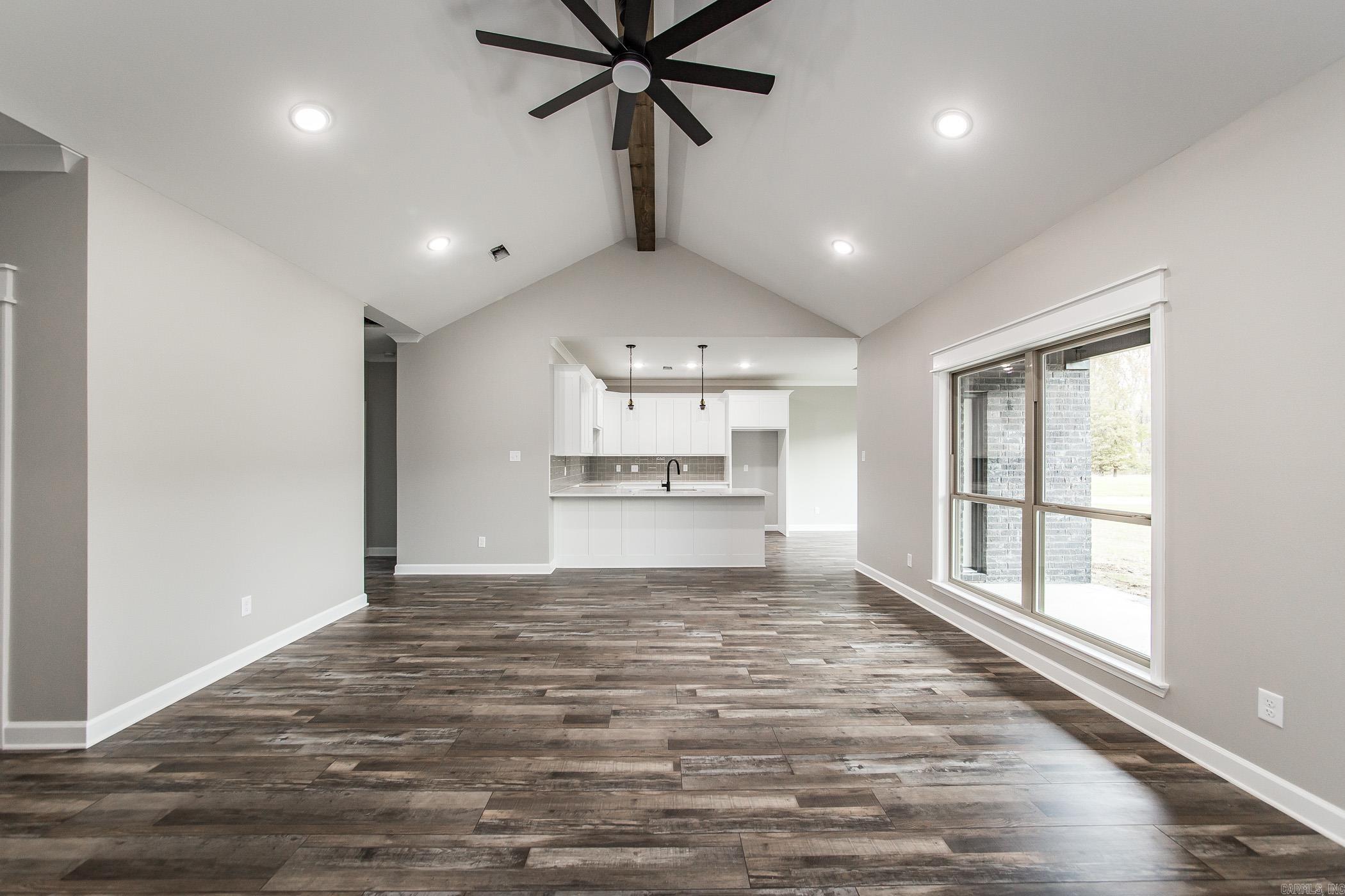 911 E Dell Vista  Cabot, AR